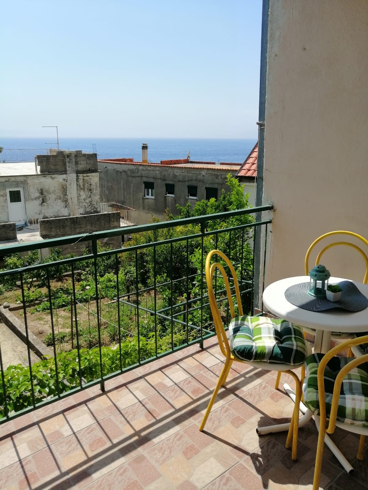Two bedroom apartment with terrace and sea view Podgora, Makarska  A-a