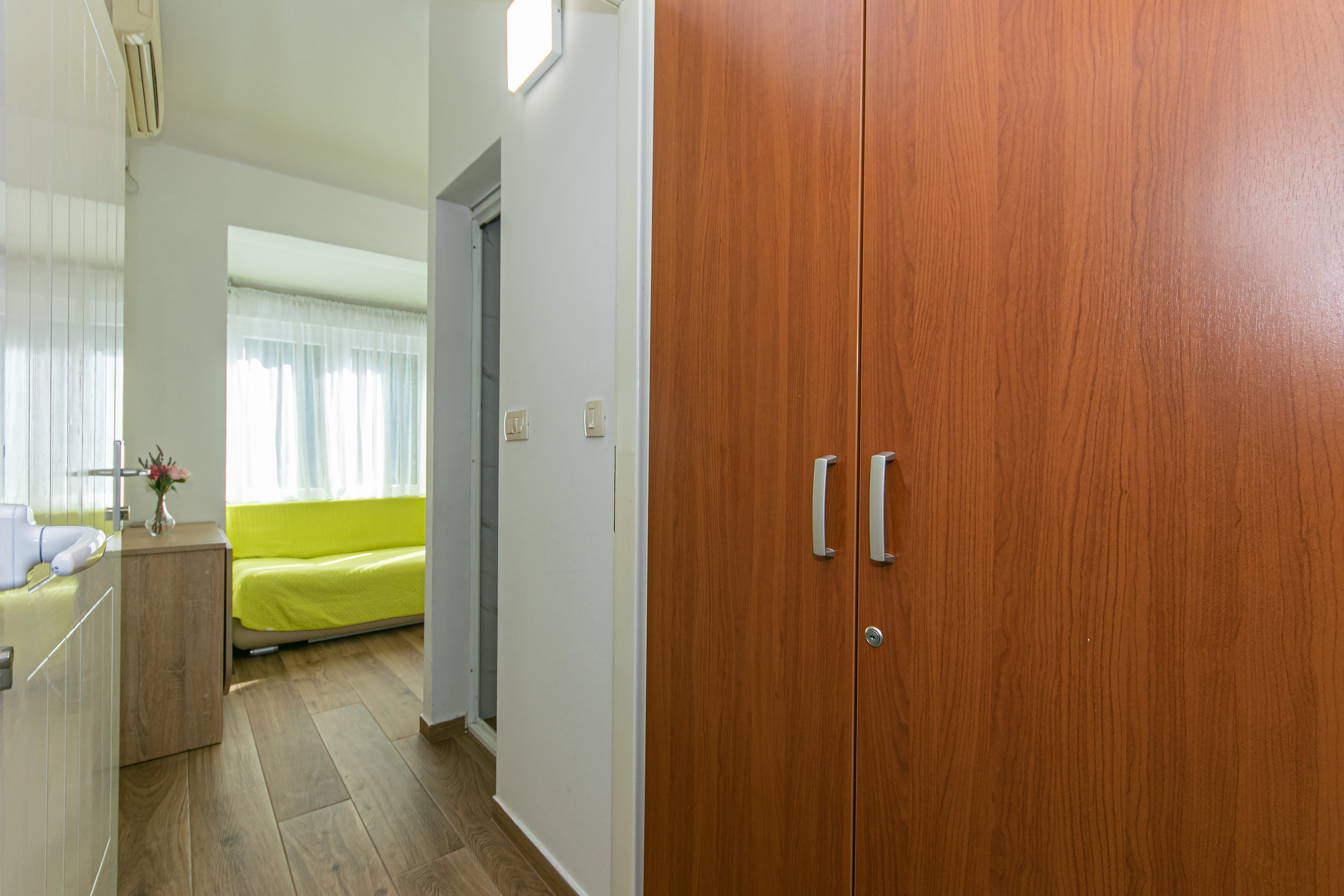 One bedroom apartment near beach Drašnice, Makarska  A-a