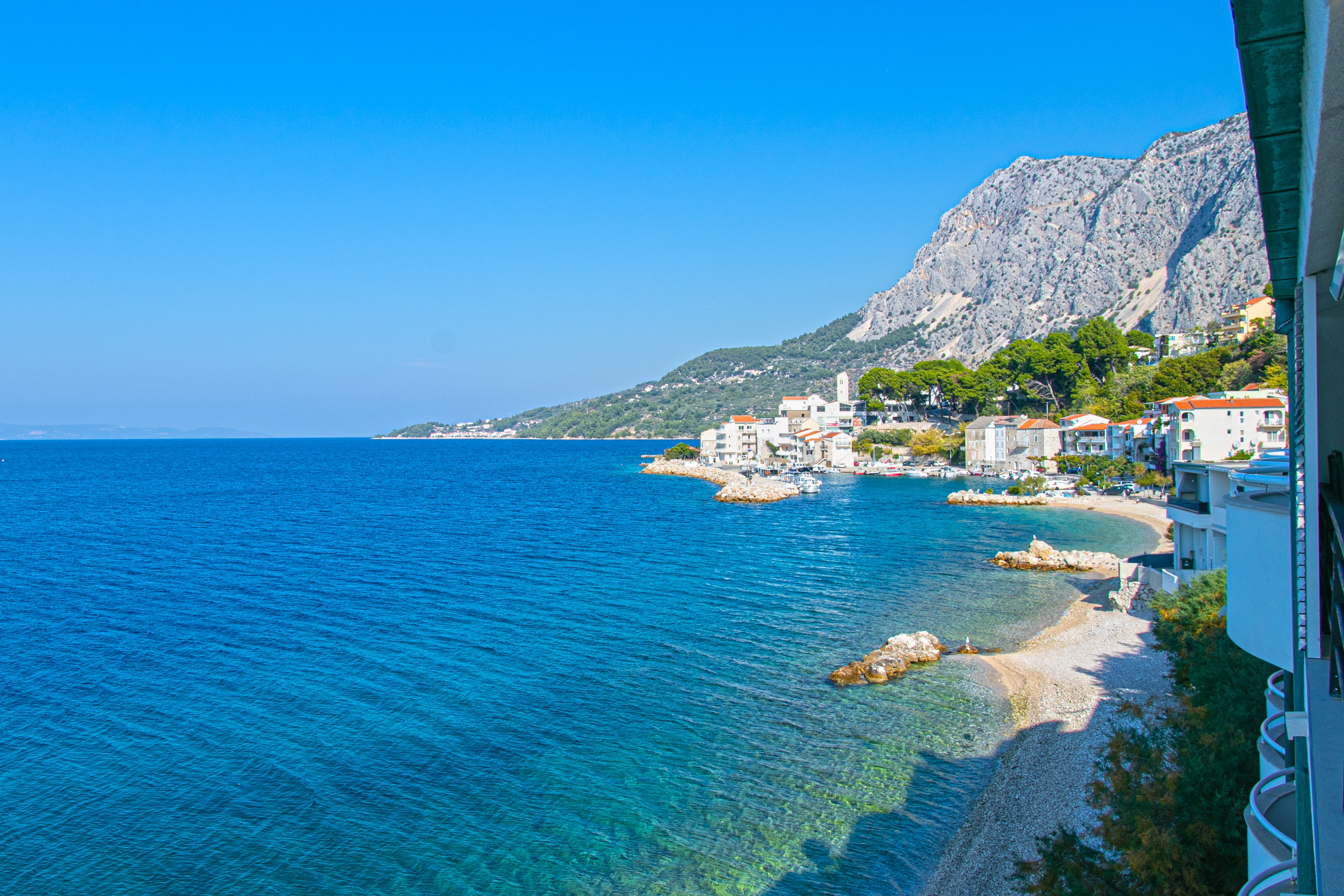 One bedroom apartment near beach Drašnice, Makarska  A-a