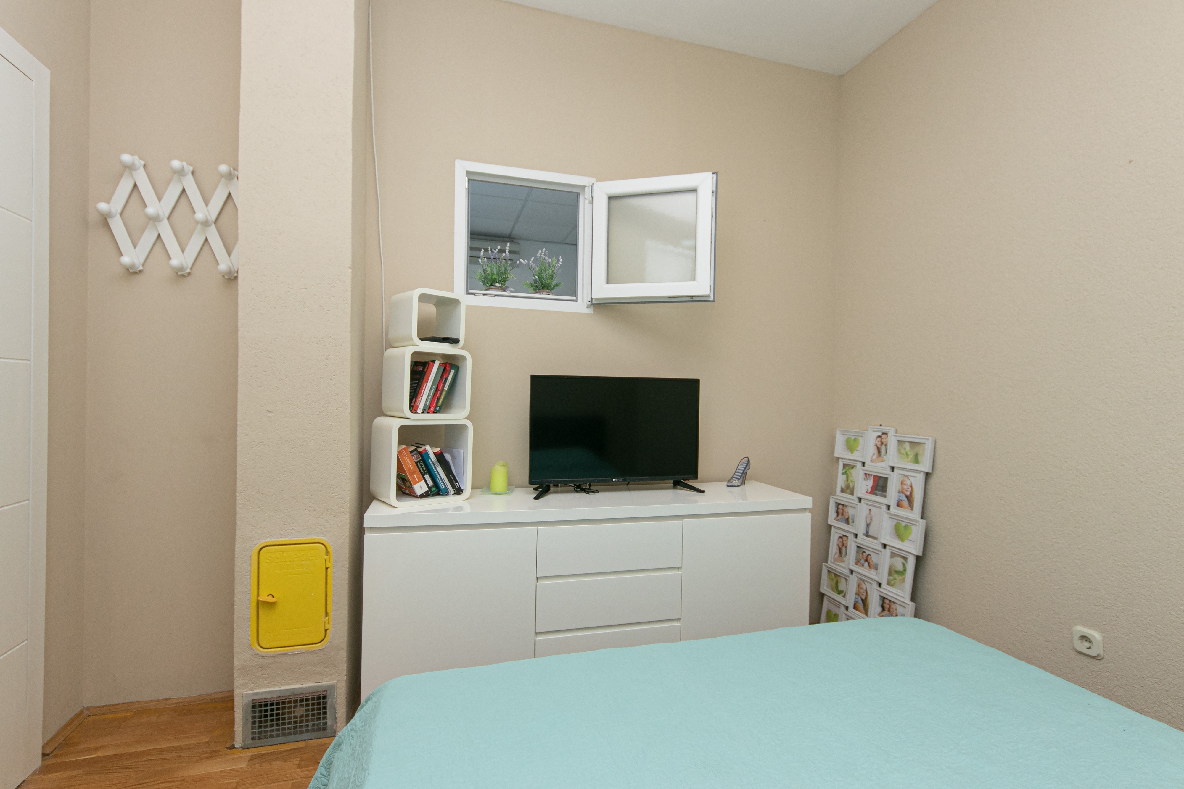 Two bedroom apartment near beach Drašnice, Makarska  A-d