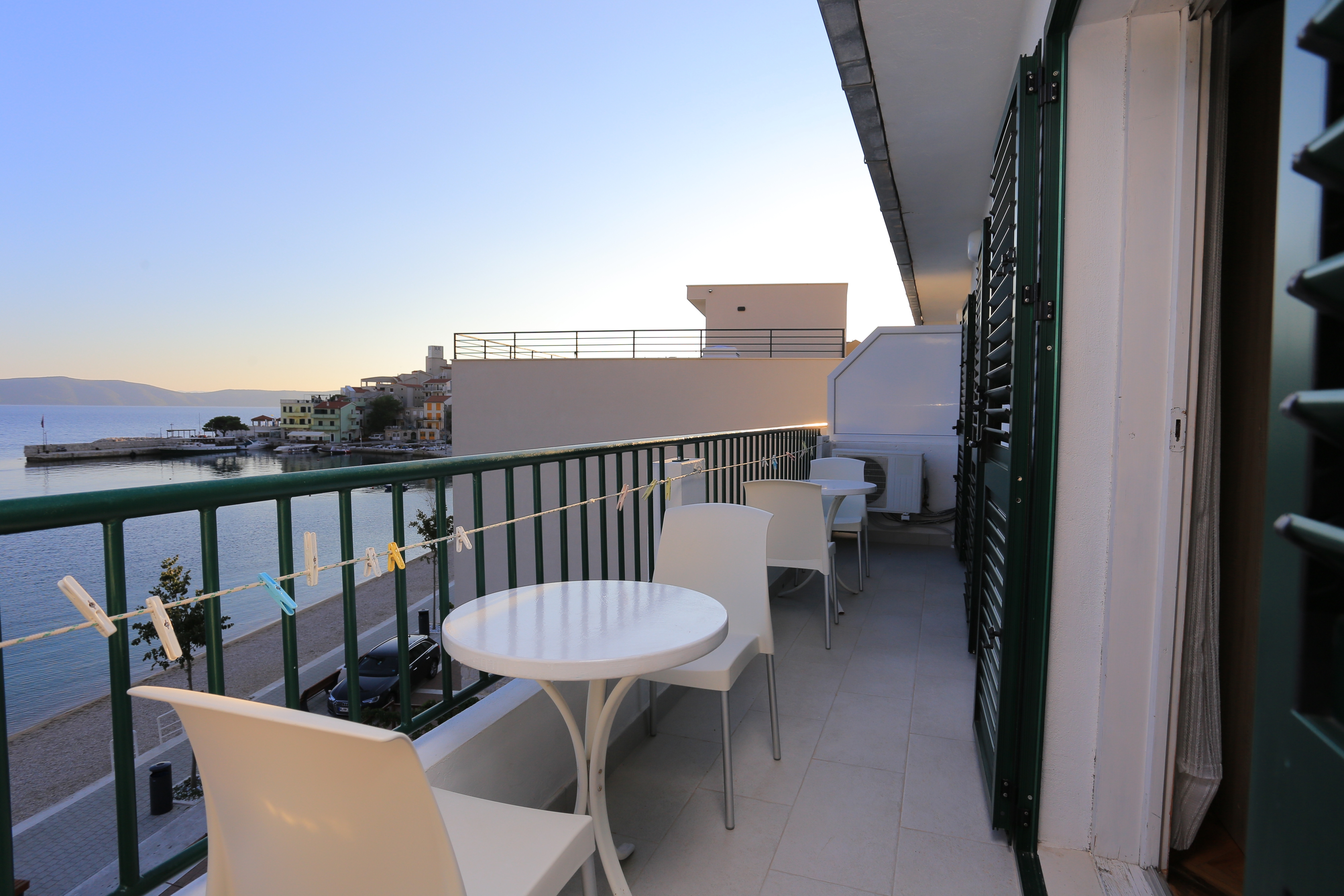 Three bedroom apartment near beach Igrane, Makarska  A-a