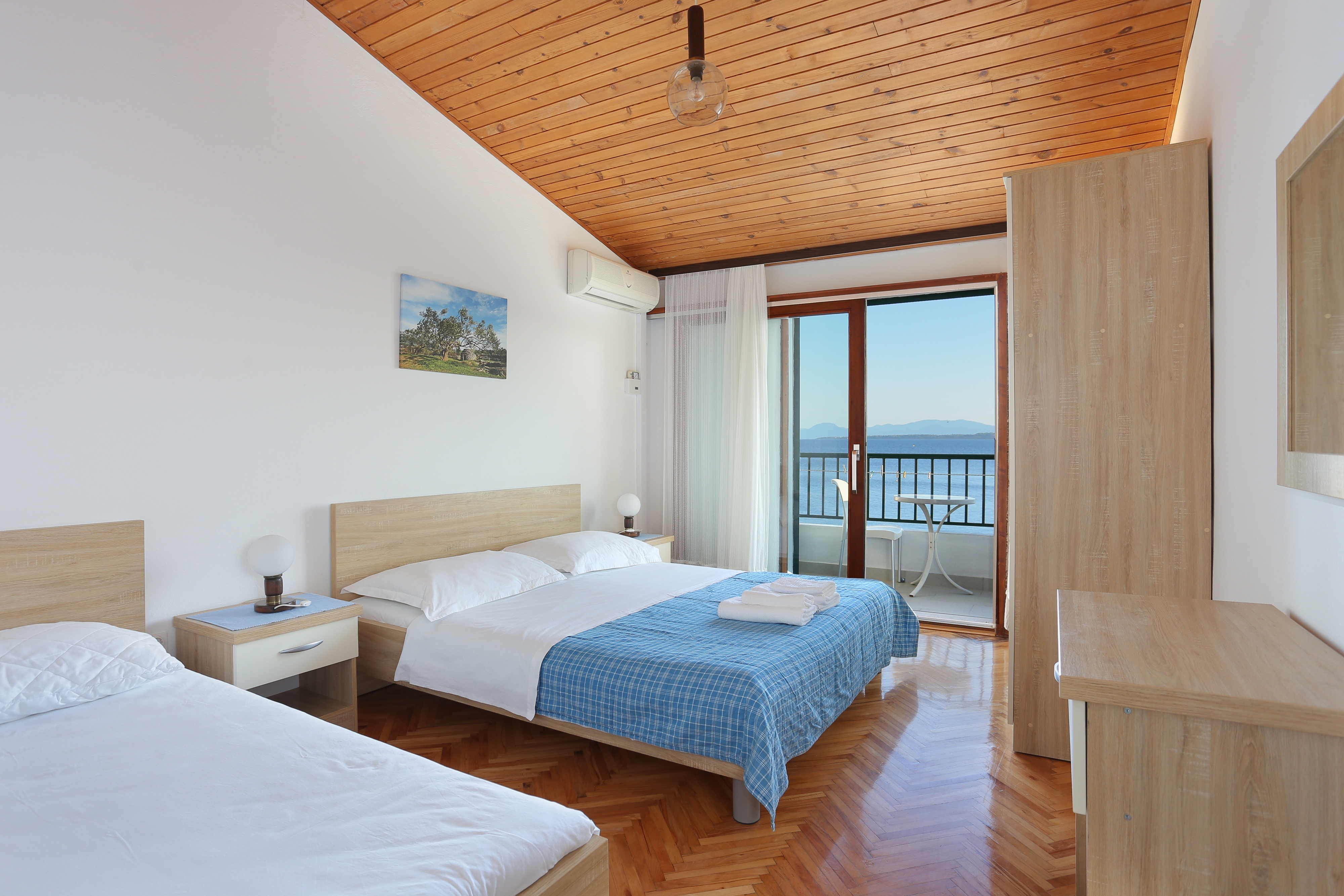 Top Makarska Igrane Top Makarska Igrane