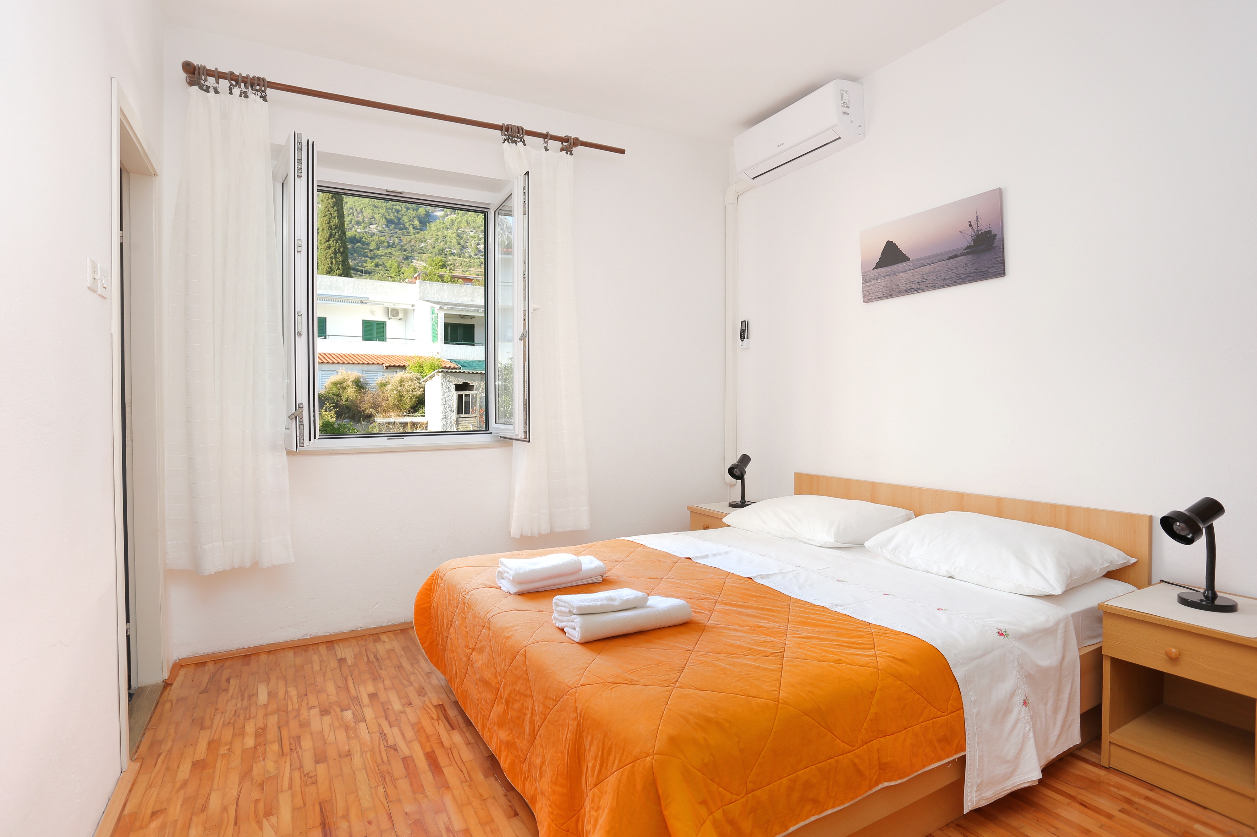 Top Makarska Igrane Top Makarska Igrane