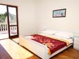 Спальня 1 Privlaka, Спальня 1 в размещении типа apartment, WiFi.
