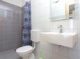 Koupelna Gradac, Koupelna v ubytování typu studio-apartment, WiFi.