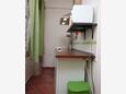 Gradac, Kitchen in the apartment, (pet friendly) and WiFi.