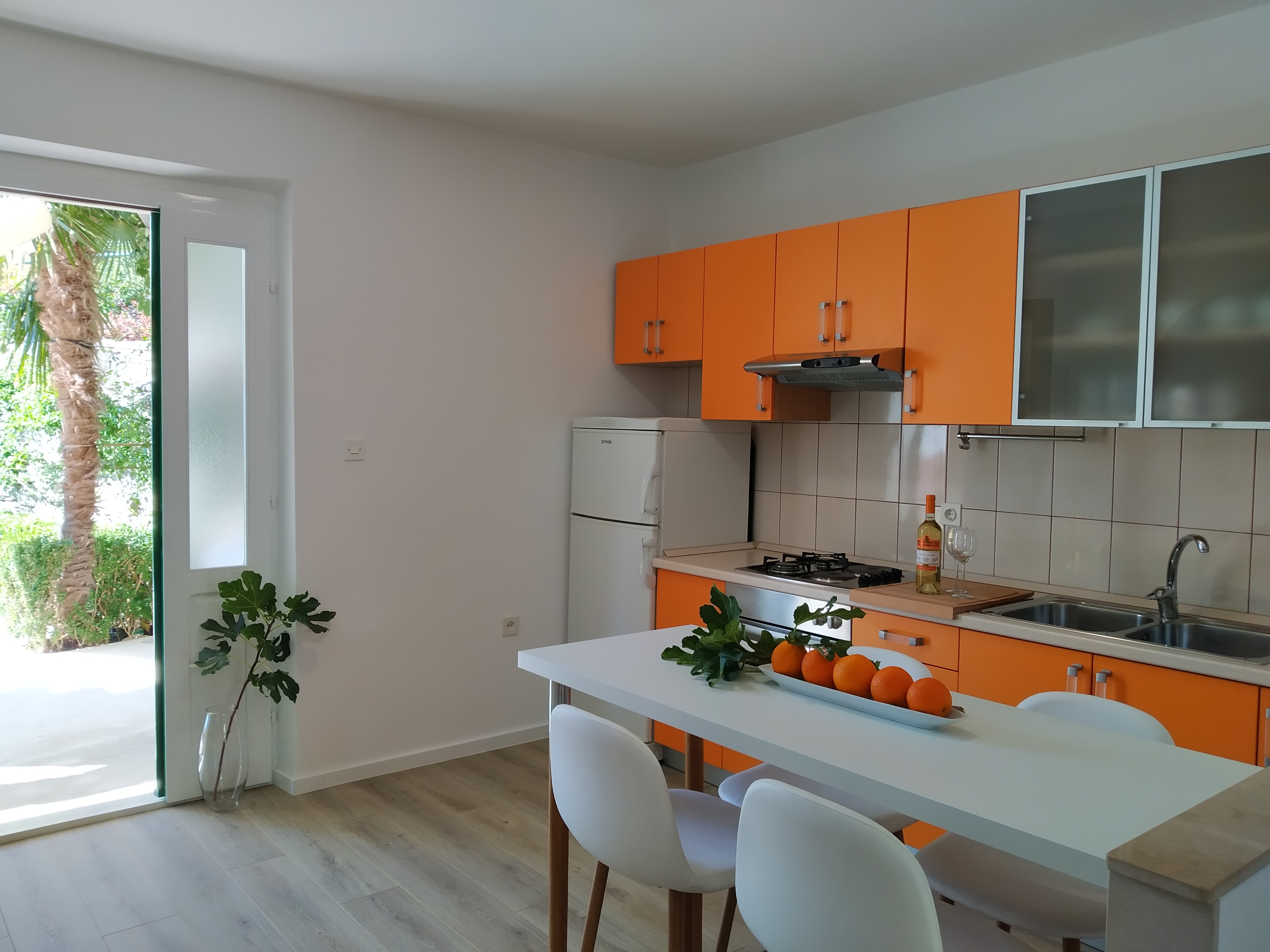 Two bedroom apartment with terrace and sea view Podgora, Makarska (A-6664-a)