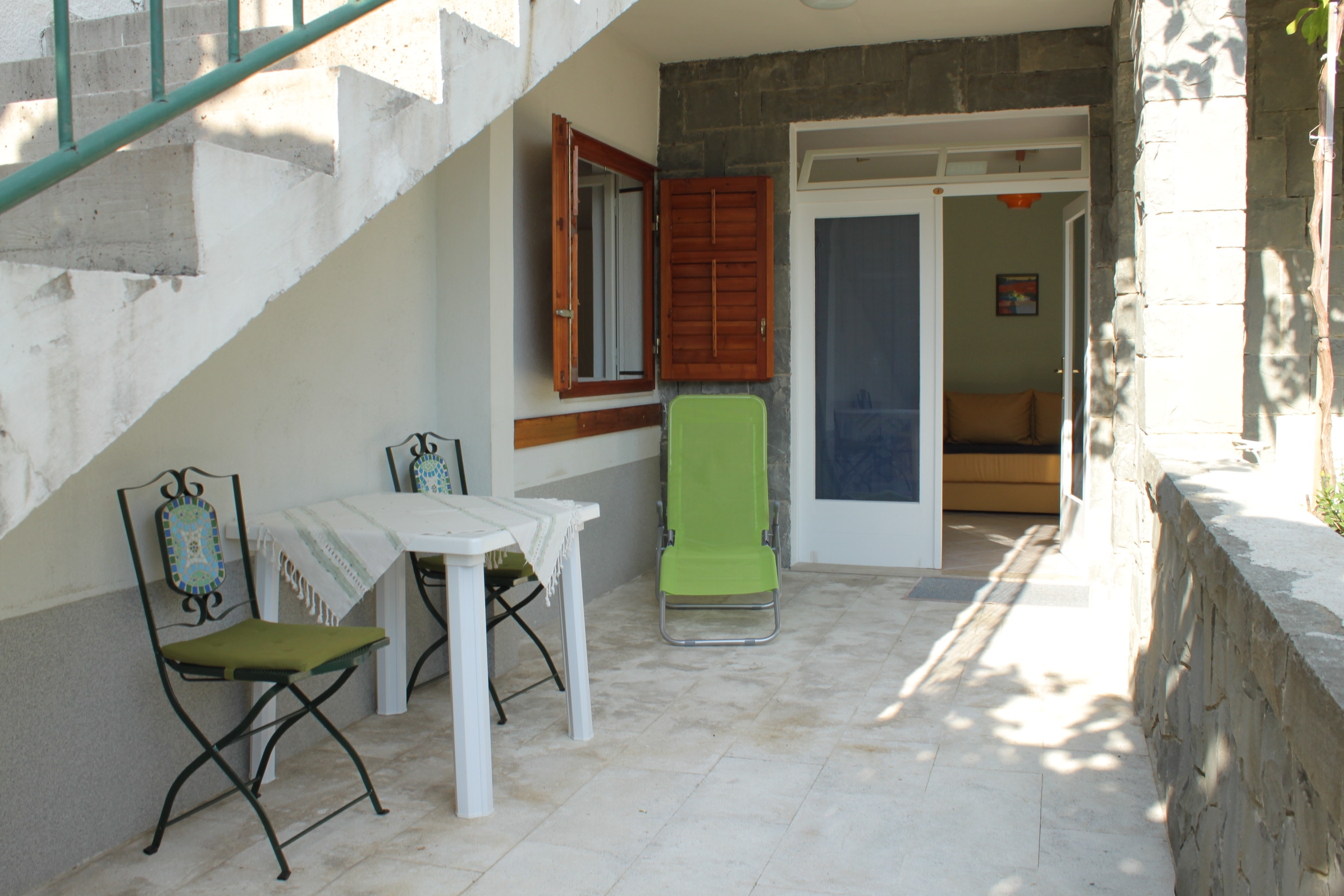 One bedroom apartment with terrace Podgora, Makarska  A-c