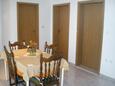 Privlaka, Столовая в размещении типа apartment, доступный кондиционер и WiFi.