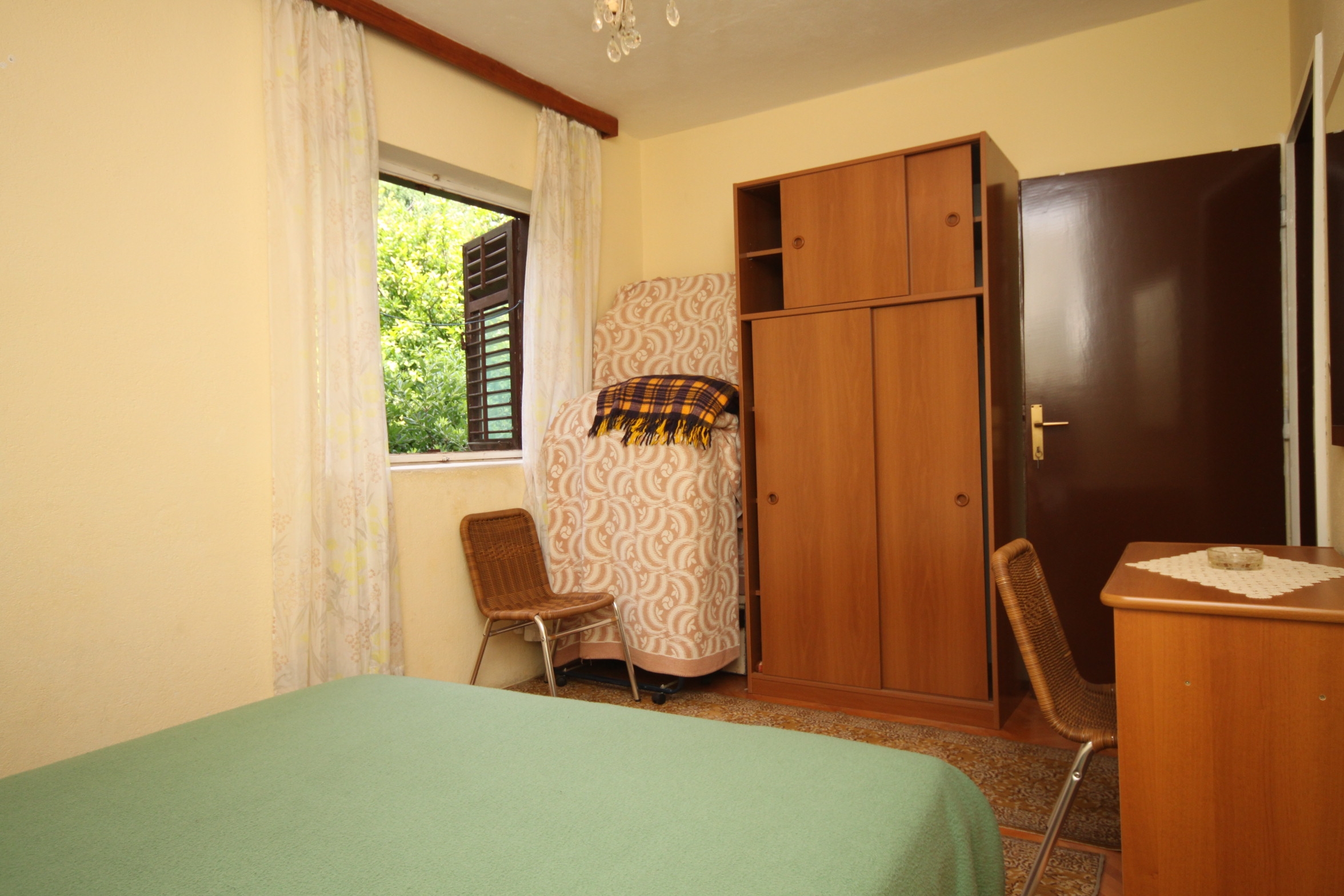 Three bedroom apartment near beach Podgora, Makarska  A-b