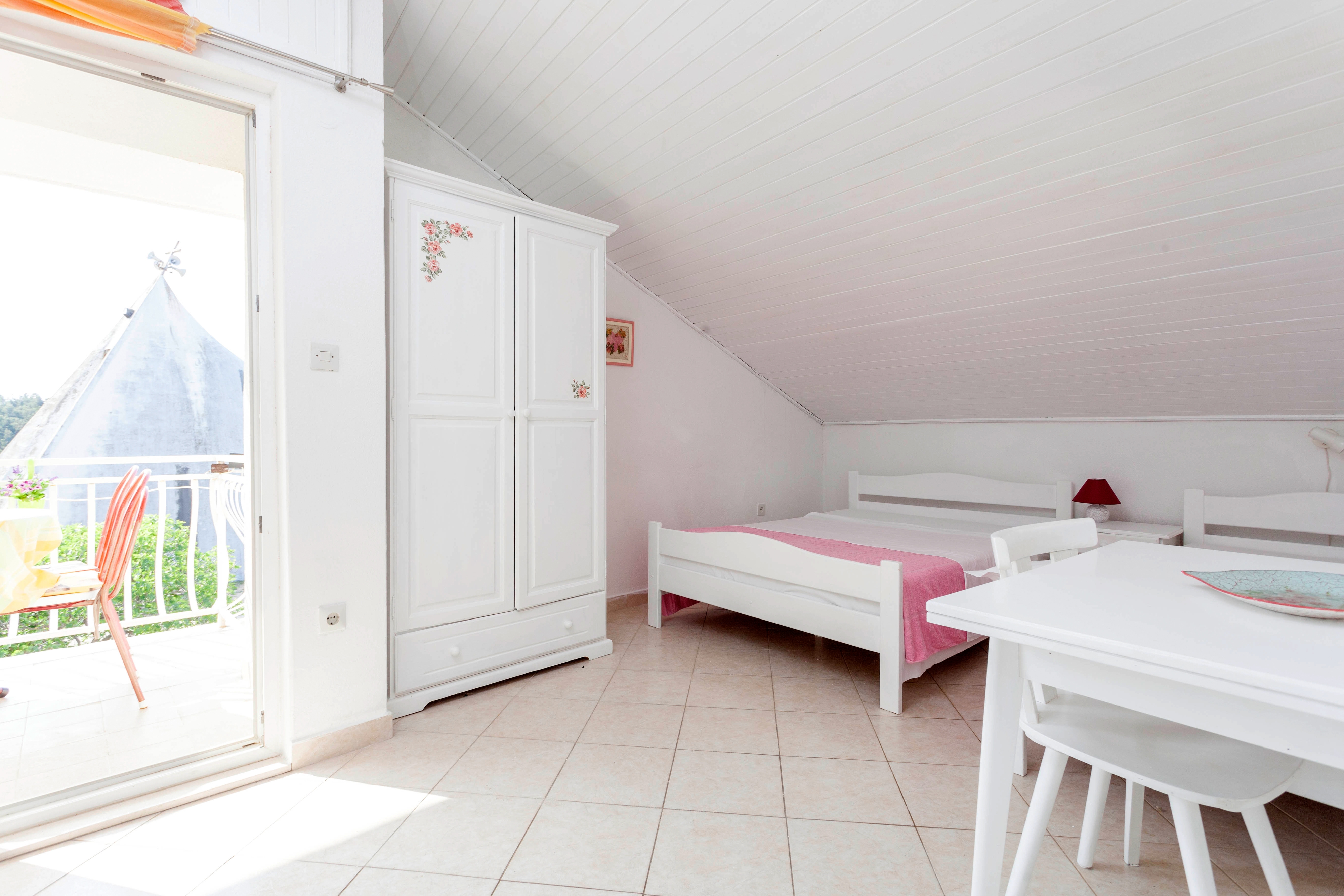Two bedroom apartment with terrace and sea view Podgora, Makarska  A-c