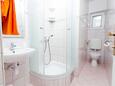 Ванная комната 1 Podgora, Ванная комната 1 в размещении типа apartment, WiFi.