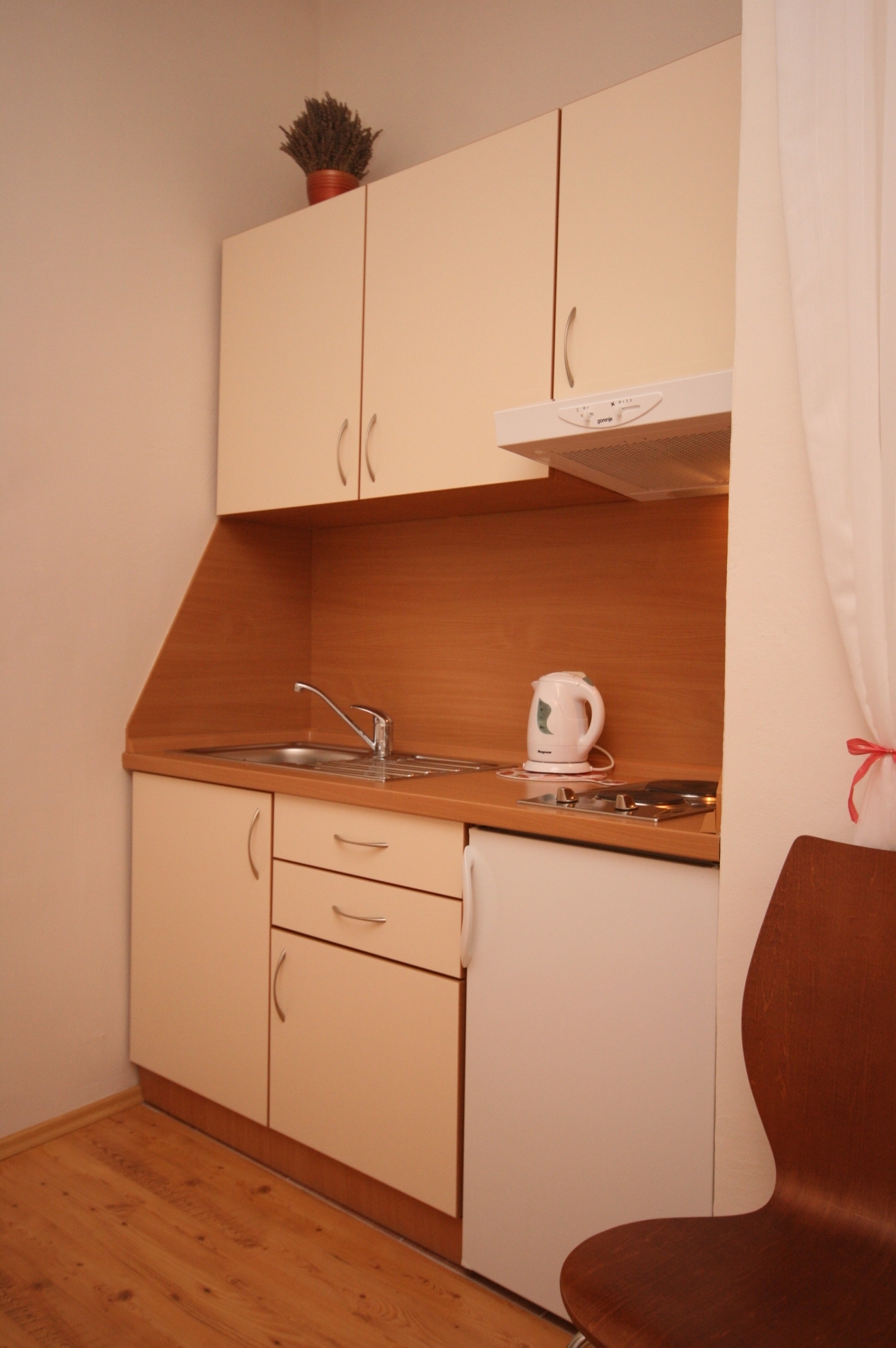 Studio flat with balcony and sea view Podgora, Makarska (AS-6683-a)