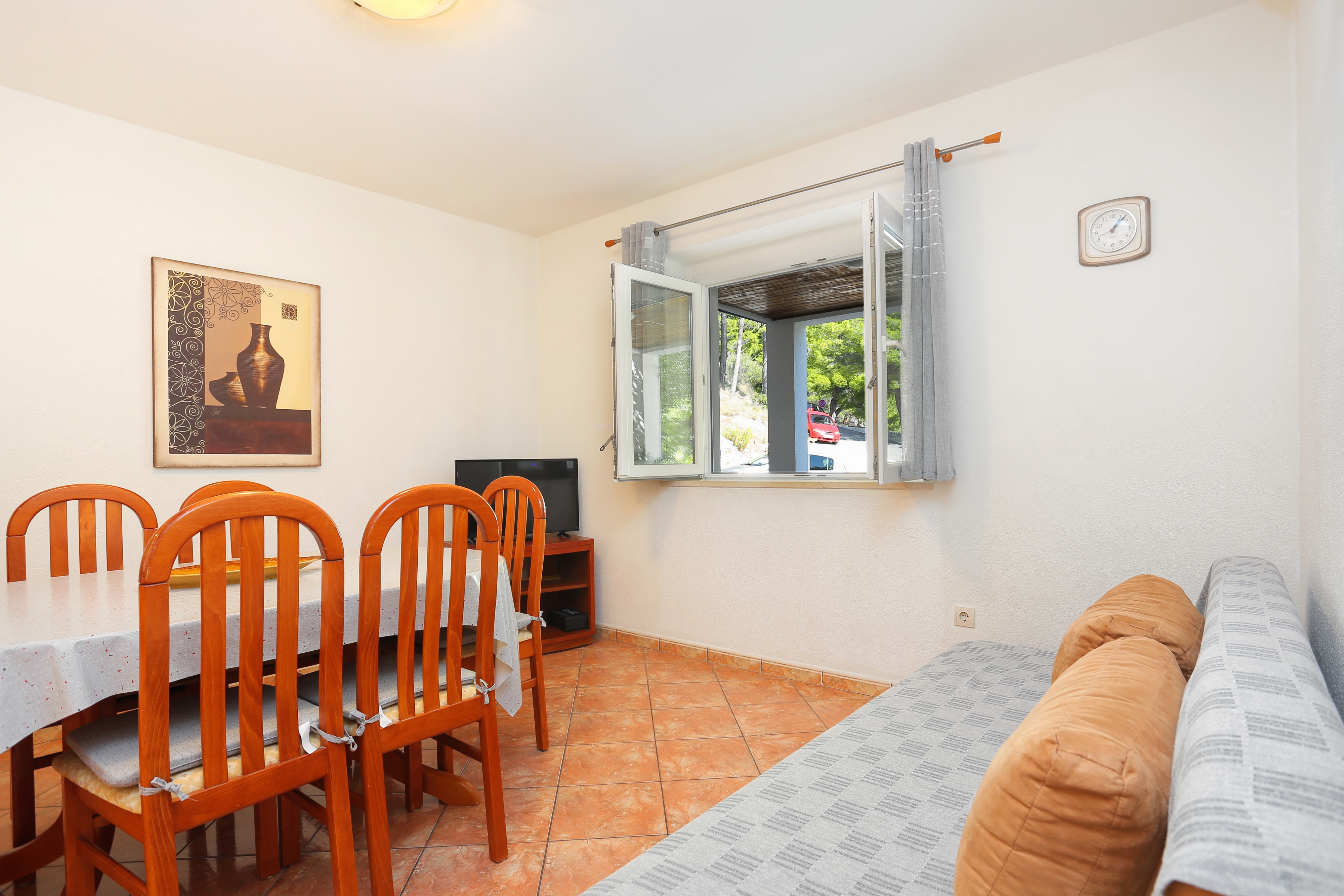 Two bedroom apartment with terrace and sea view Brela, Makarska (A-6688-a) Two bedroom apartment with terrace and sea view Brela, Makarska (A-6688-a)