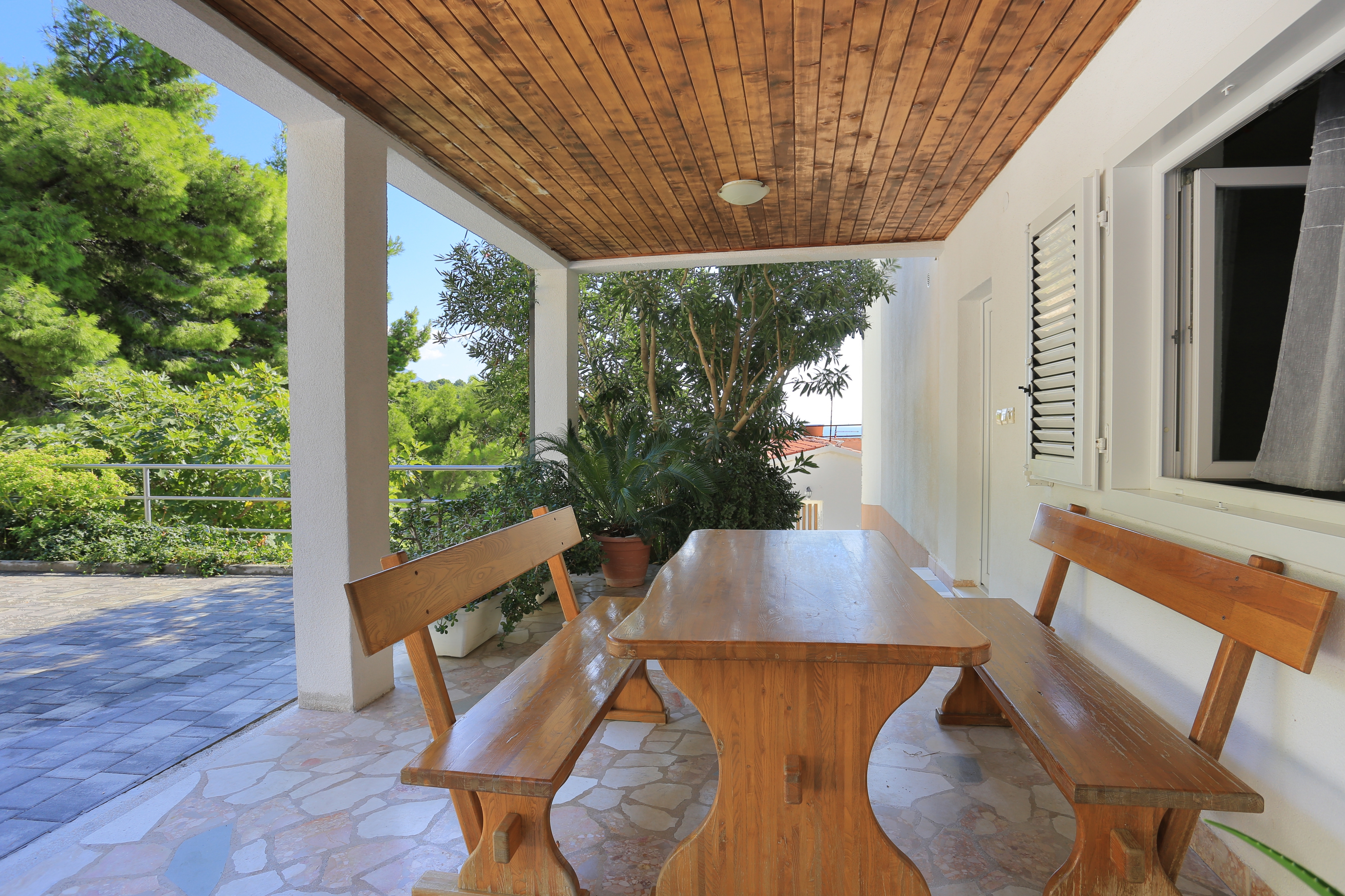 Two bedroom apartment with terrace and sea view Brela, Makarska  A-a