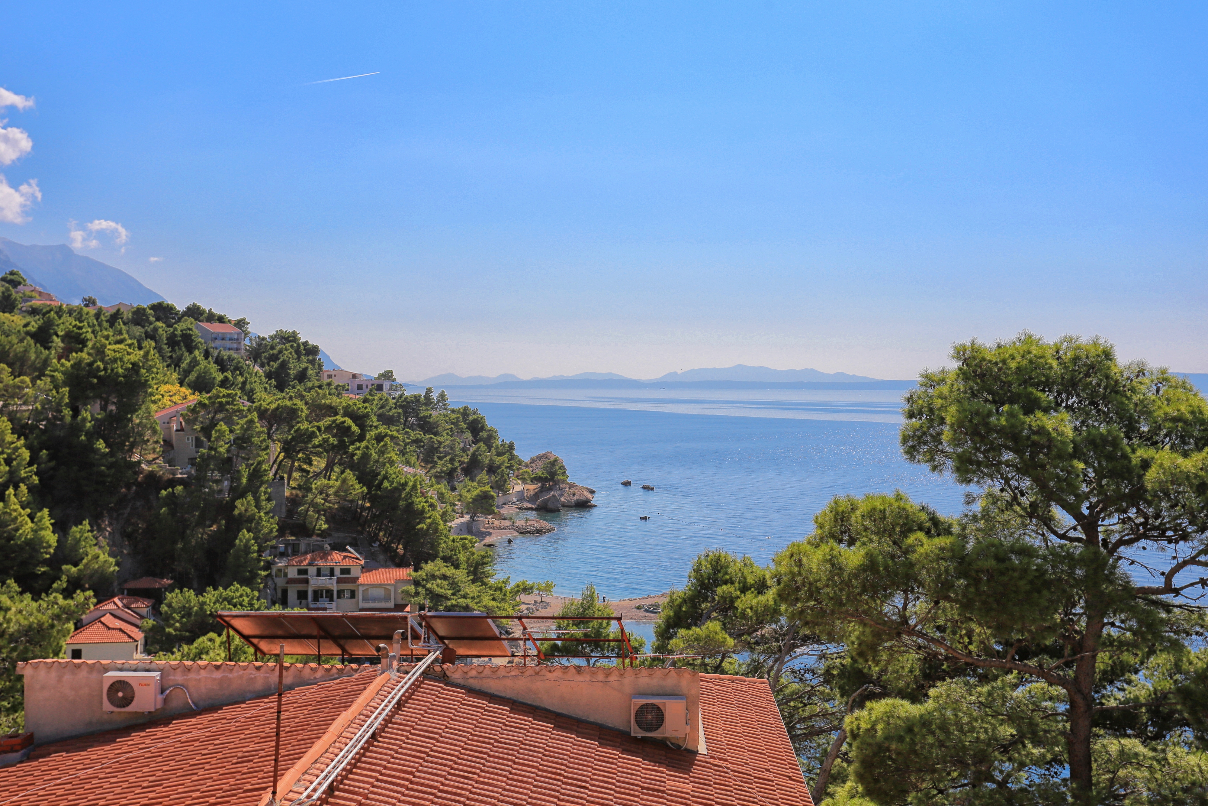 Two bedroom apartment with terrace and sea view Brela, Makarska  A-c