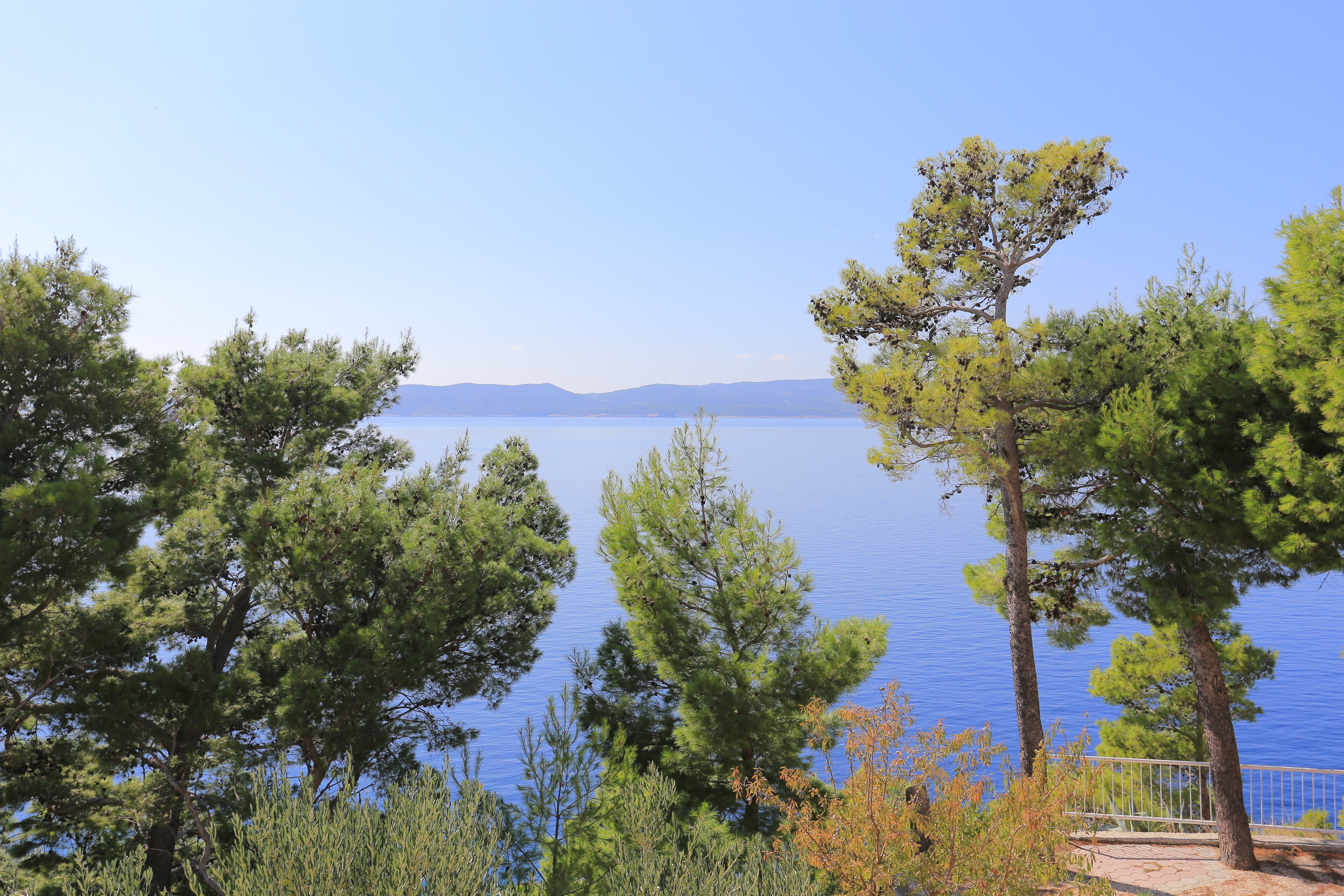 Two bedroom apartment with terrace and sea view Brela, Makarska  A-d
