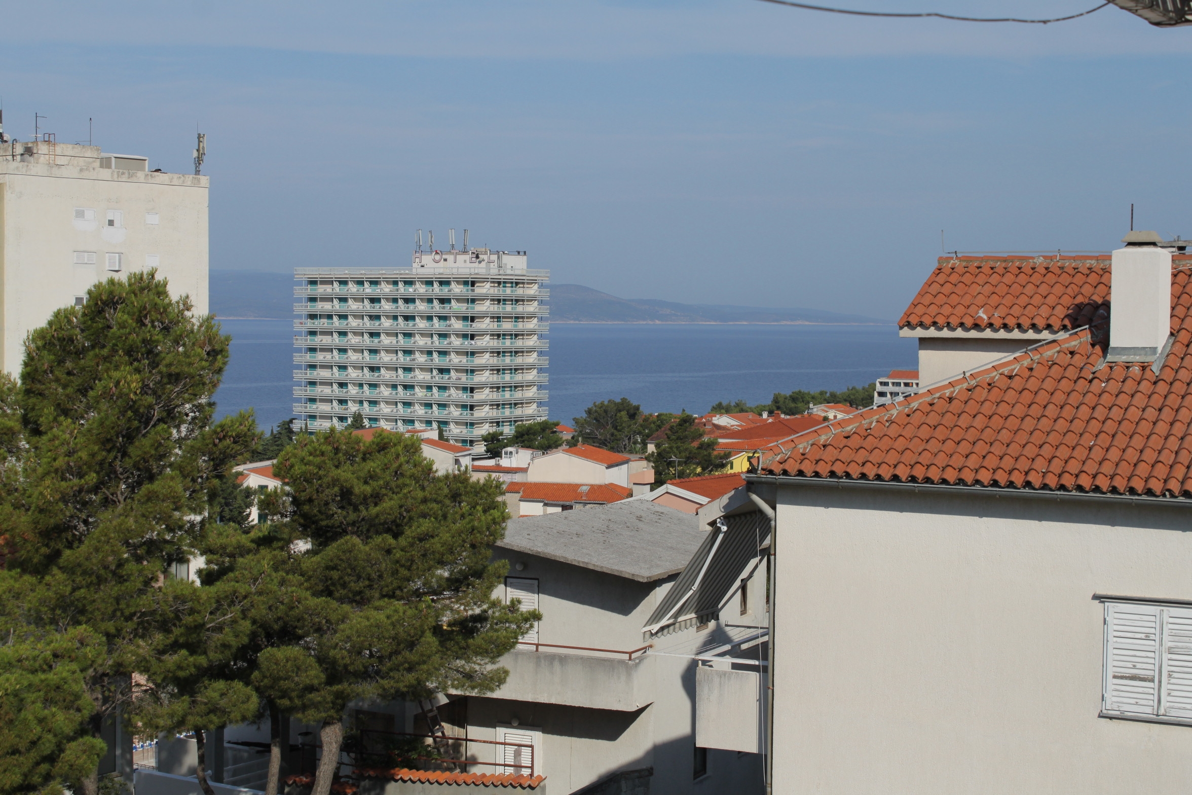 Two bedroom apartment with terrace and sea view Makarska  A-a