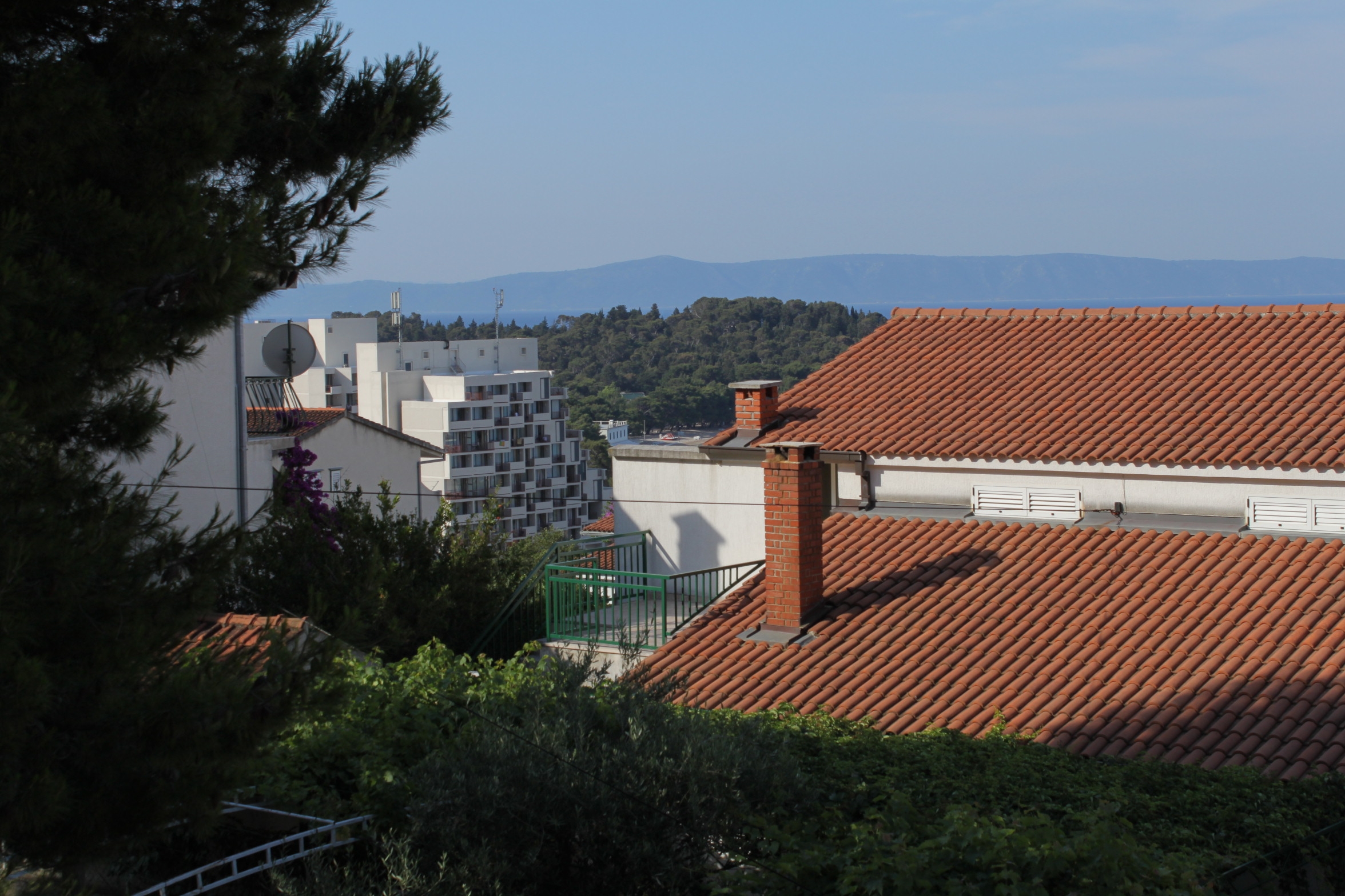 Two bedroom apartment with terrace and sea view Makarska  A-a