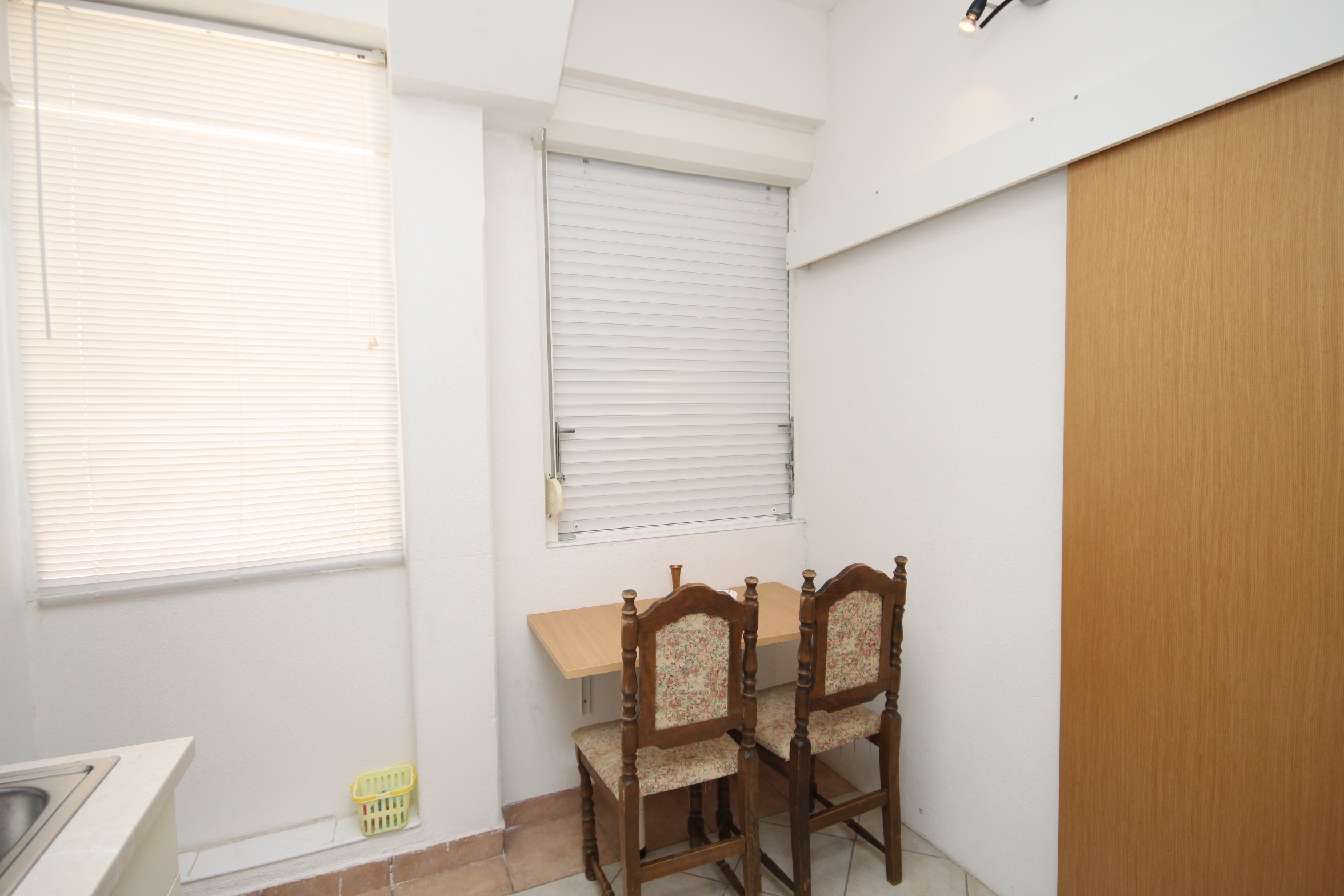 Studio flat with air-conditioning Makarska (AS-6693-d) Studio flat with air-conditioning Makarska (AS-6693-d)