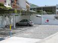 Makarska, Makarska, Parking 6693 - Appartement avec une plage de galets.