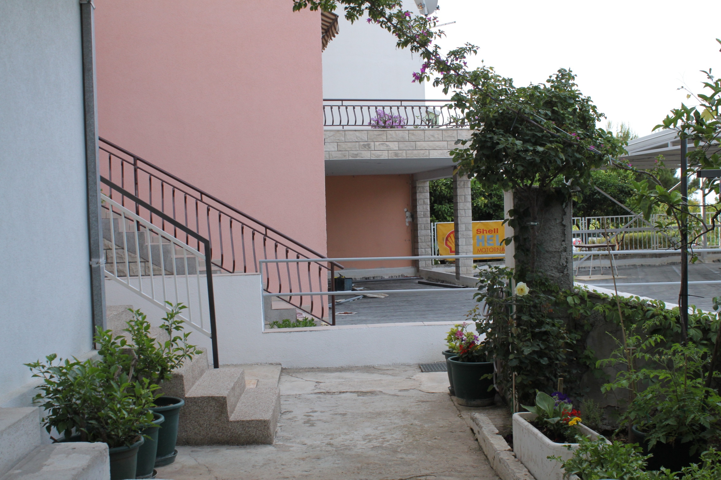 Studio flat with terrace Makarska  AS-b