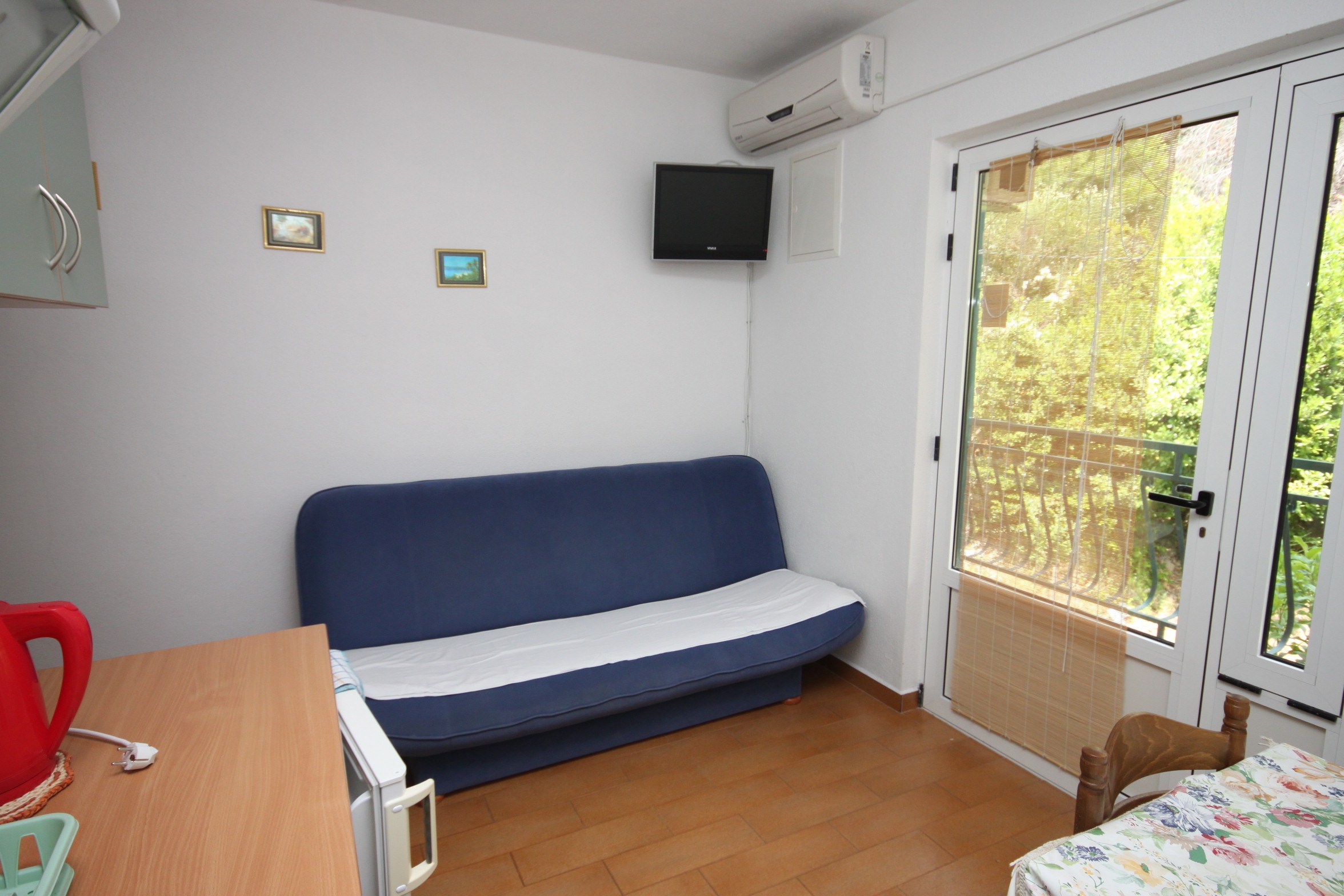 One bedroom apartment with balcony and sea view Živogošće - Porat, Makarska (A-6700-b)