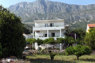 Drvenik Donja vala, Makarska, Obiekt 6701 - Apartamenty przy morzu ze żwirową plażą.