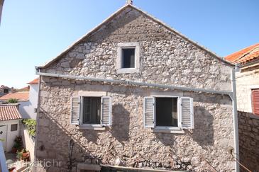 Objekt Sućuraj, Hvar, Objekt 6702 - Apartmaji v bližini morja s prodnato plažo.