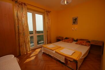 Bedroom Podgora, Bedroom in the room.
