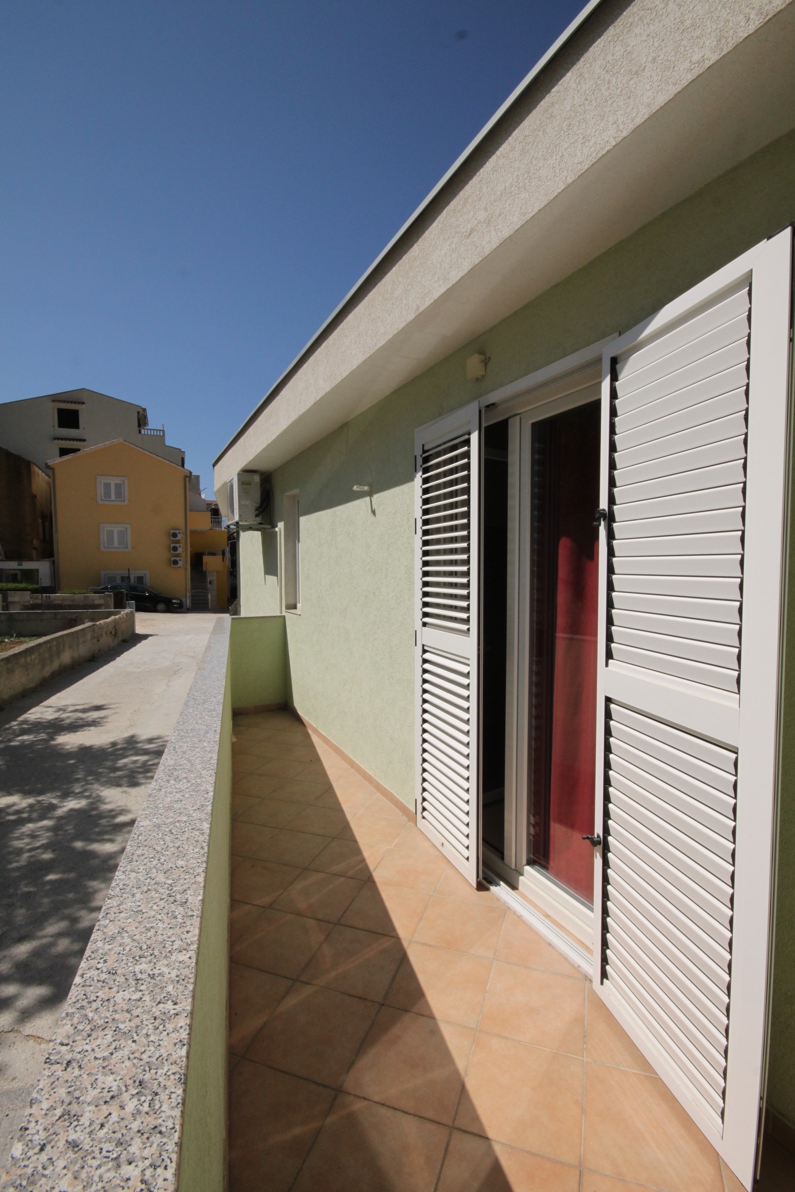 One bedroom apartment with terrace Baška Voda, Makarska  A-b