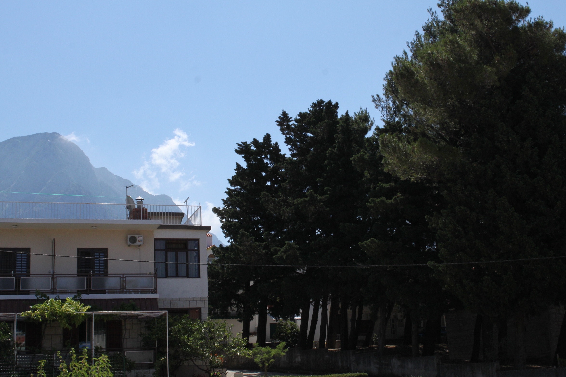 One bedroom apartment with terrace Baška Voda, Makarska  A-b