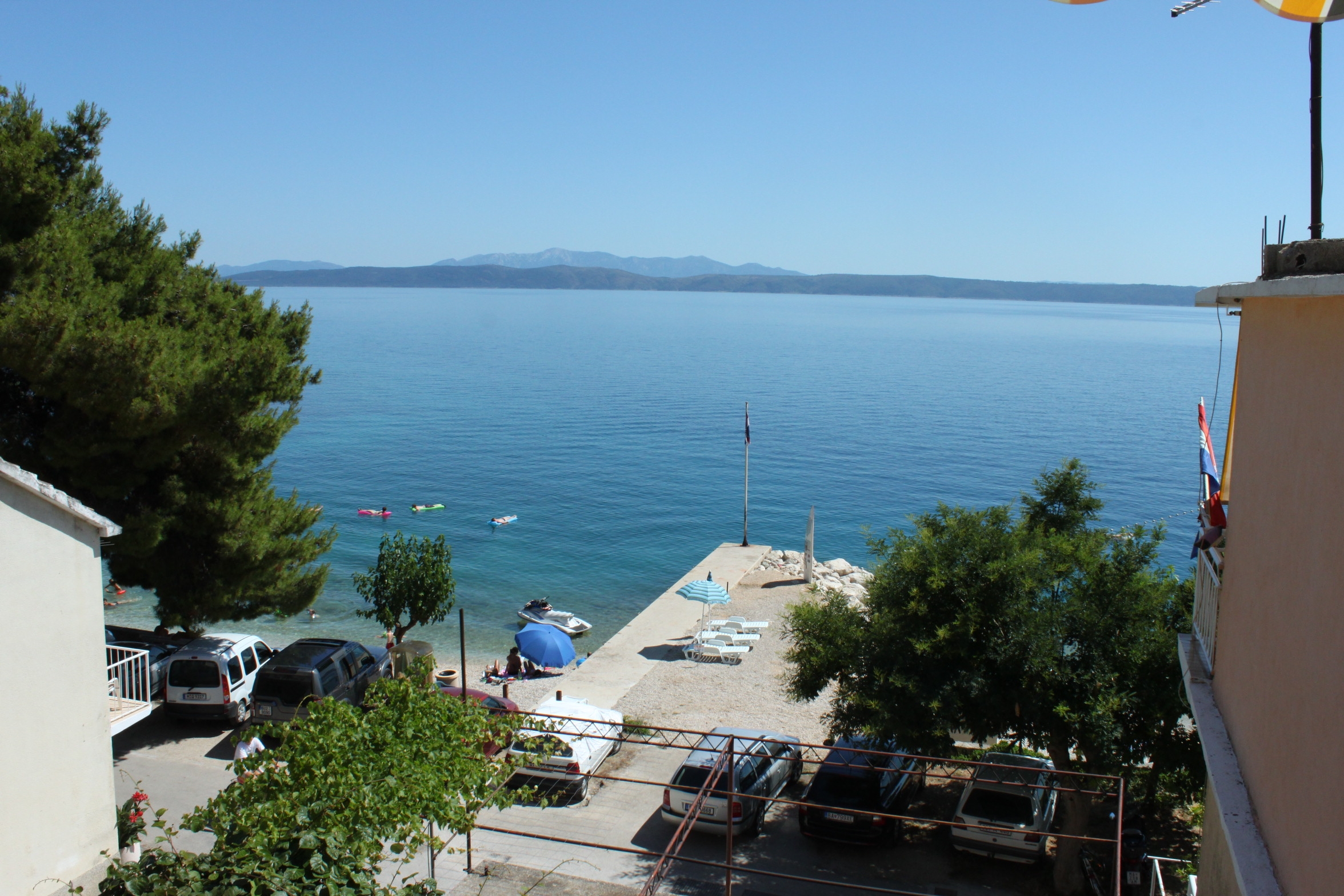 One bedroom apartment near beach Podgora, Makarska  A-e