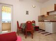 Dining room Podgora, Dining room in the apartment, (pet friendly) and WiFi.