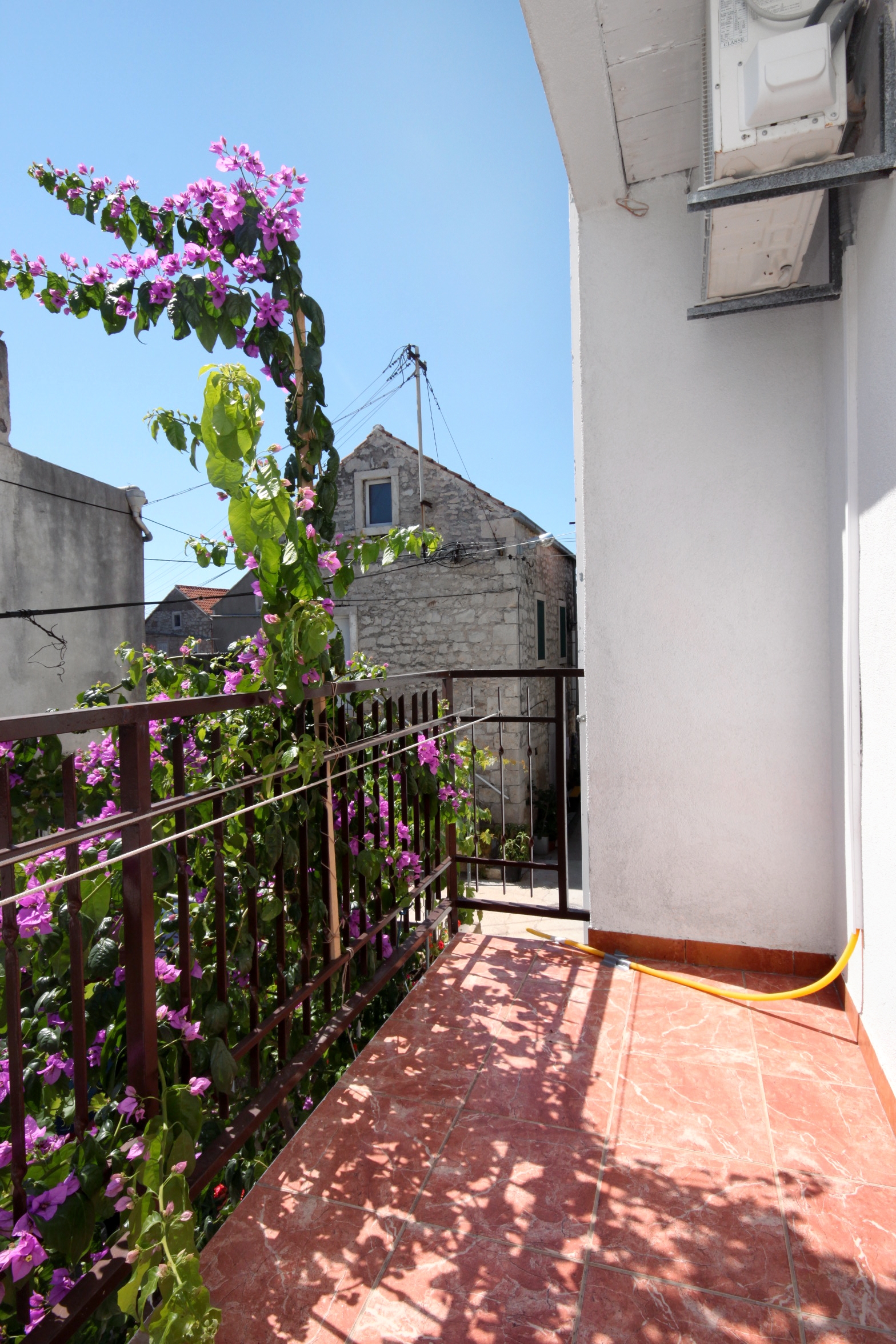 Two bedroom apartment with balcony Sućuraj, Hvar  A-d