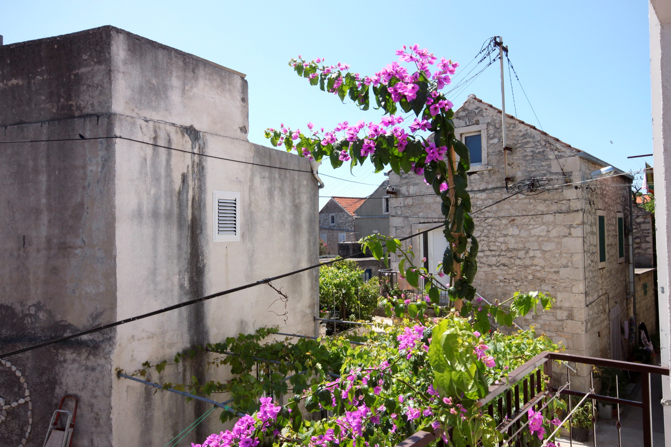 Two bedroom apartment with balcony Sućuraj, Hvar  A-d