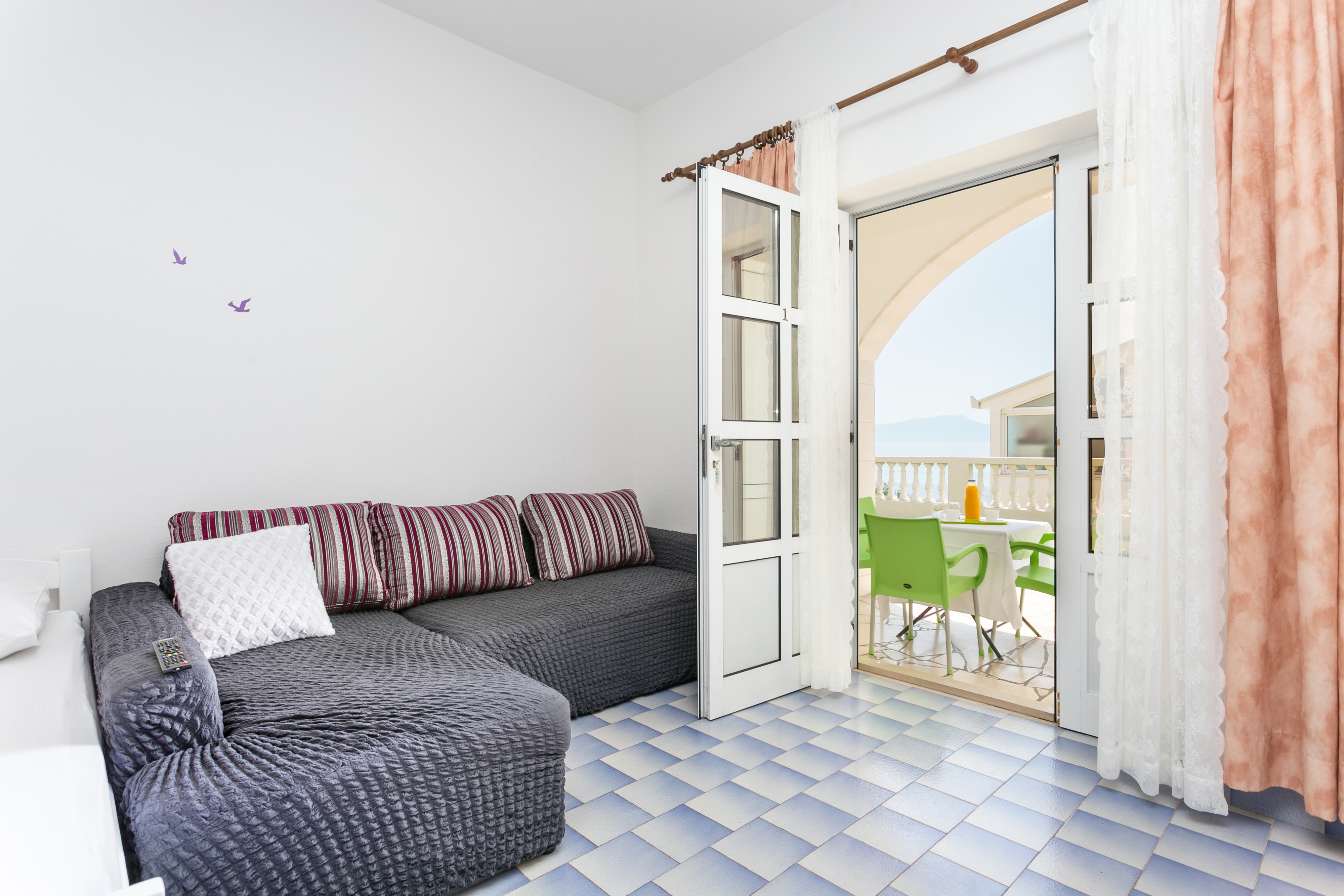 One bedroom apartment with terrace and sea view Podaca, Makarska (A-6736-a) One bedroom apartment with terrace and sea view Podaca, Makarska (A-6736-a)