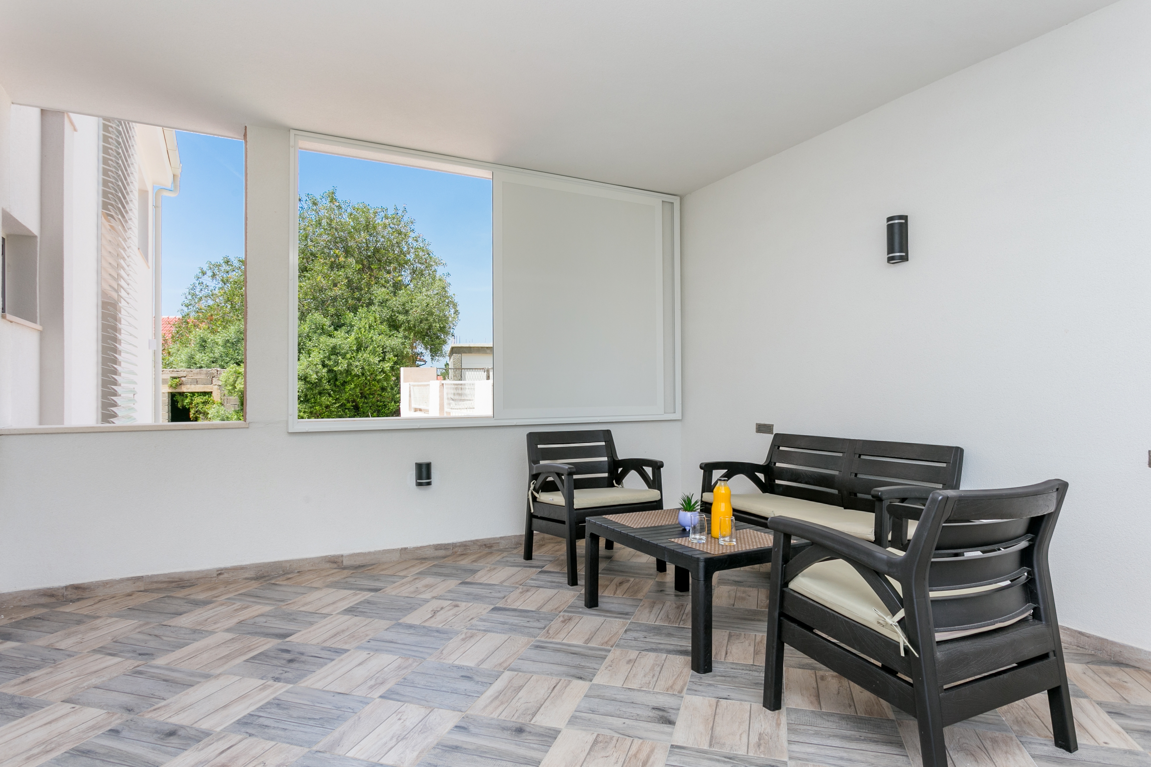 One bedroom apartment with terrace and sea view Podaca, Makarska (A-6736-b) One bedroom apartment with terrace and sea view Podaca, Makarska (A-6736-b)