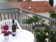 Podaca, Balcony in the studio-apartment, with a sea view and WiFi.