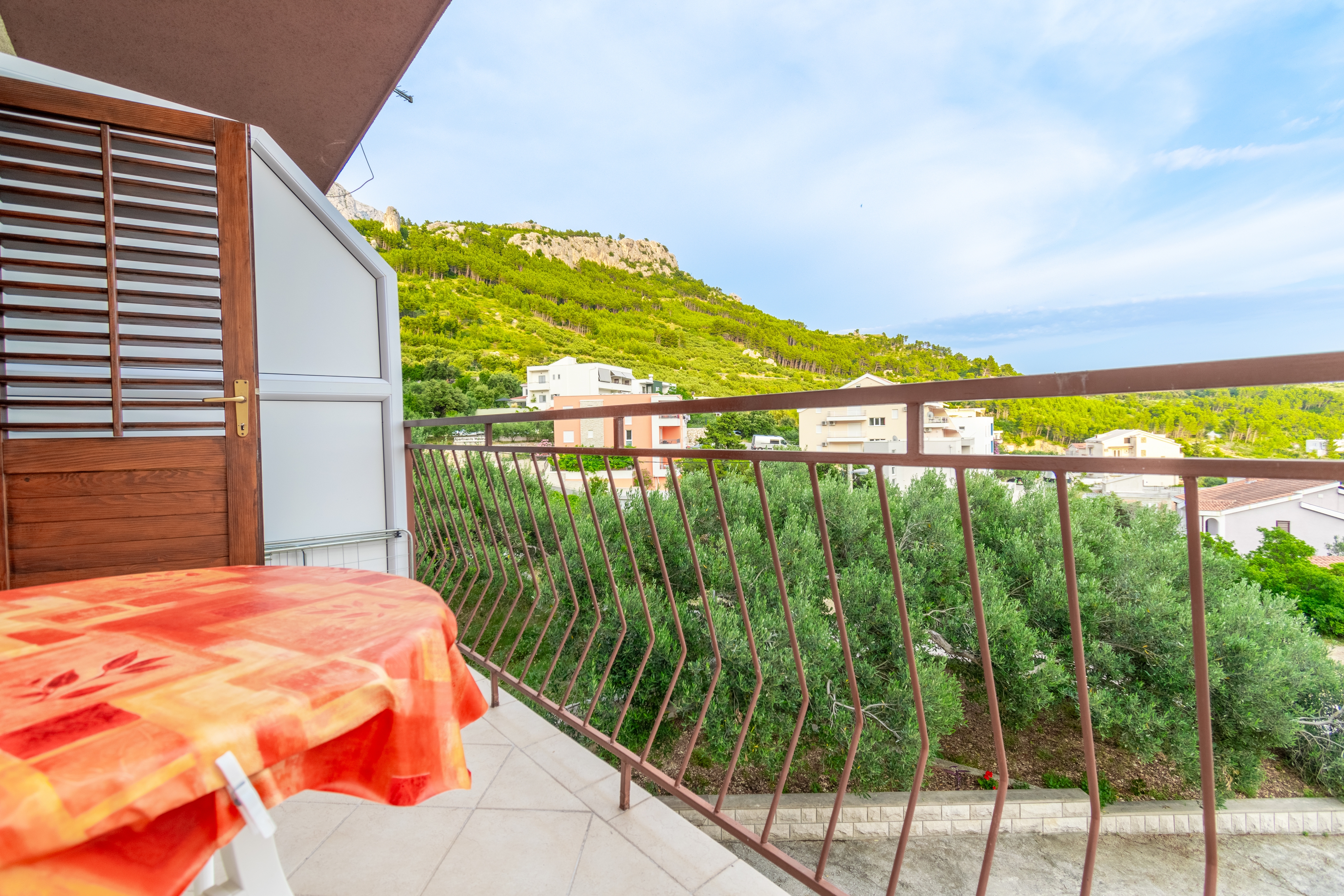 Three bedroom apartment with terrace and sea view Krvavica, Makarska  A-a