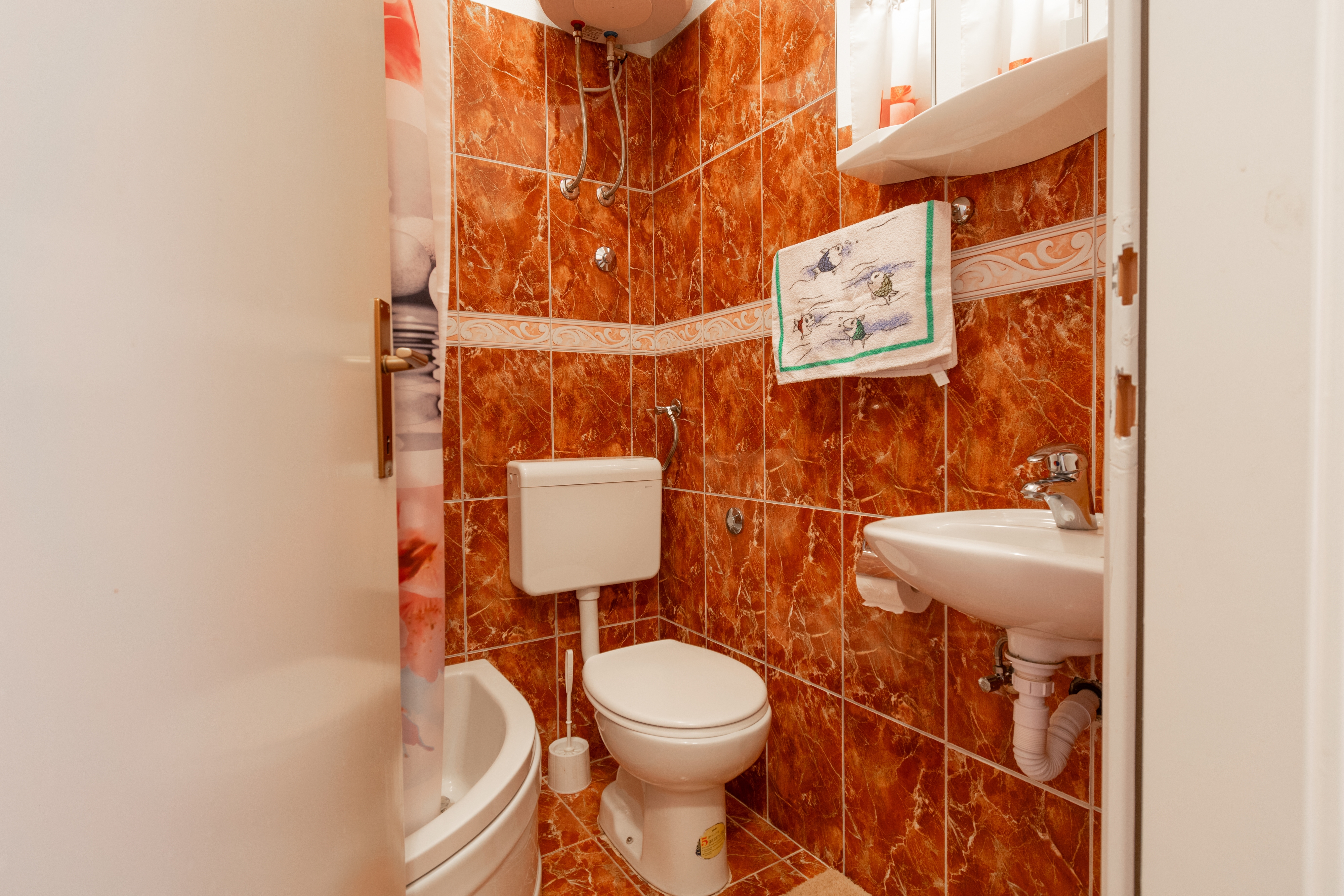 Three bedroom apartment with terrace and sea view Krvavica, Makarska  A-a