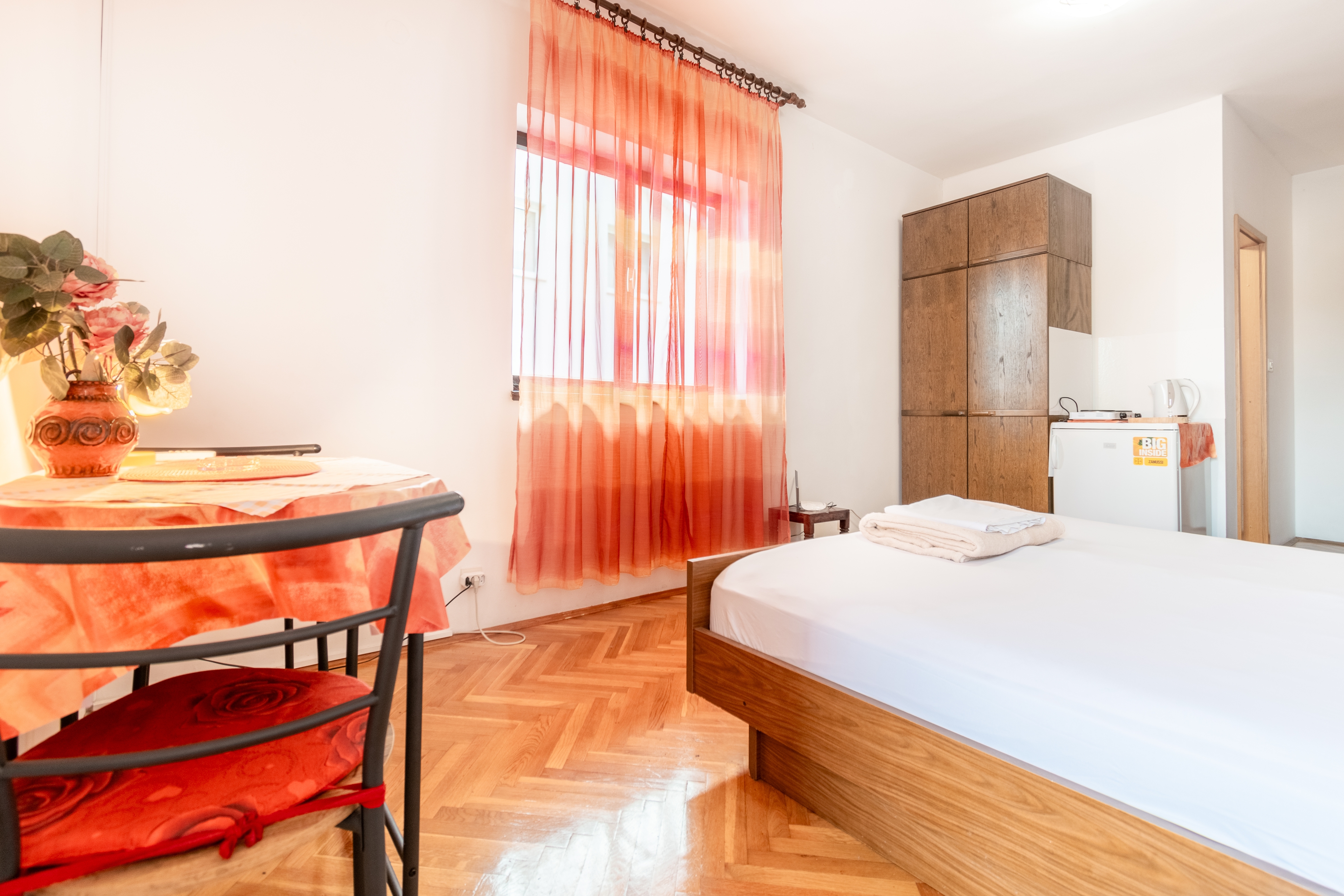Three bedroom apartment with terrace and sea view Krvavica, Makarska  A-a