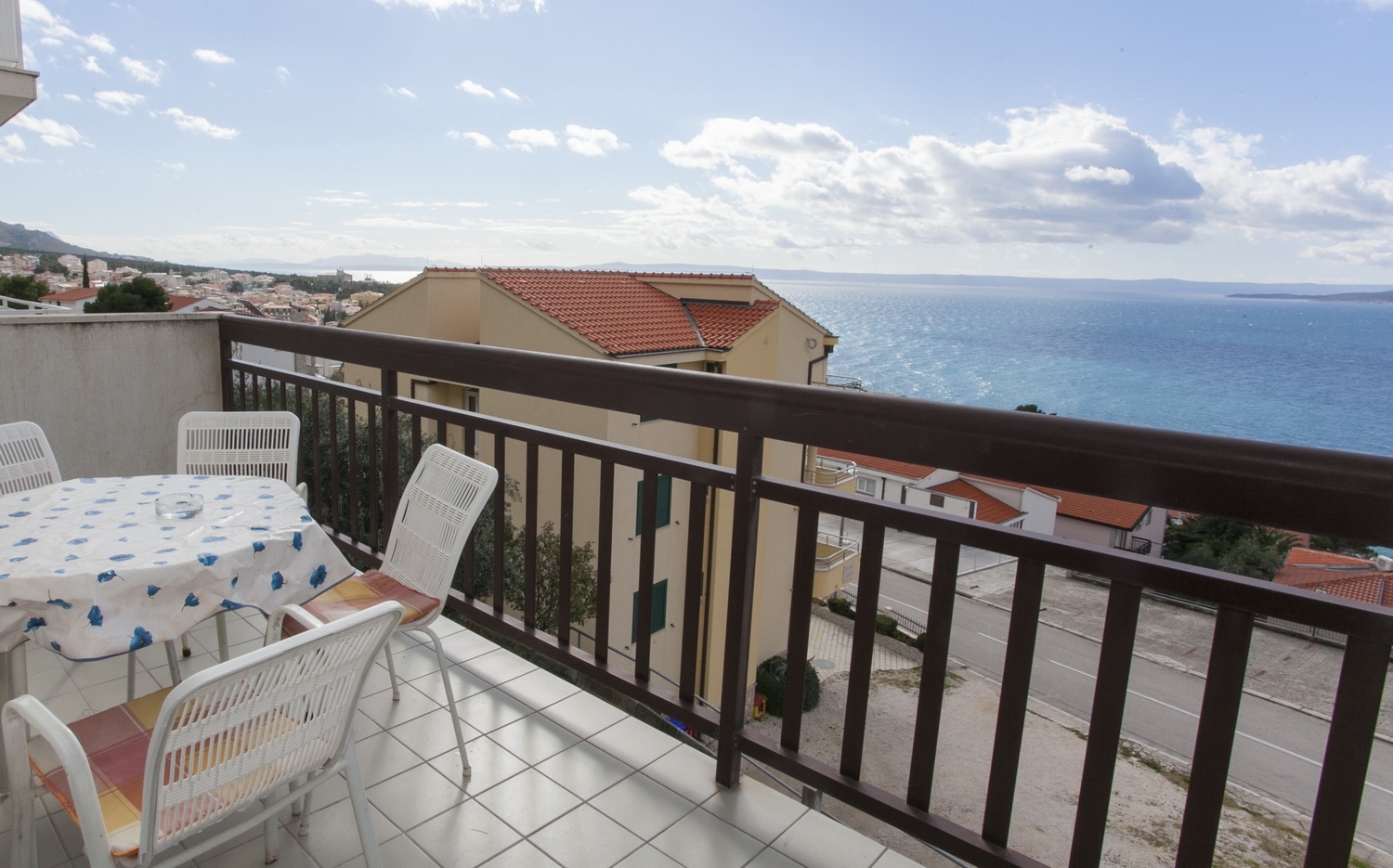 Two bedroom apartment with balcony and sea view Baška Voda, Makarska  A-a