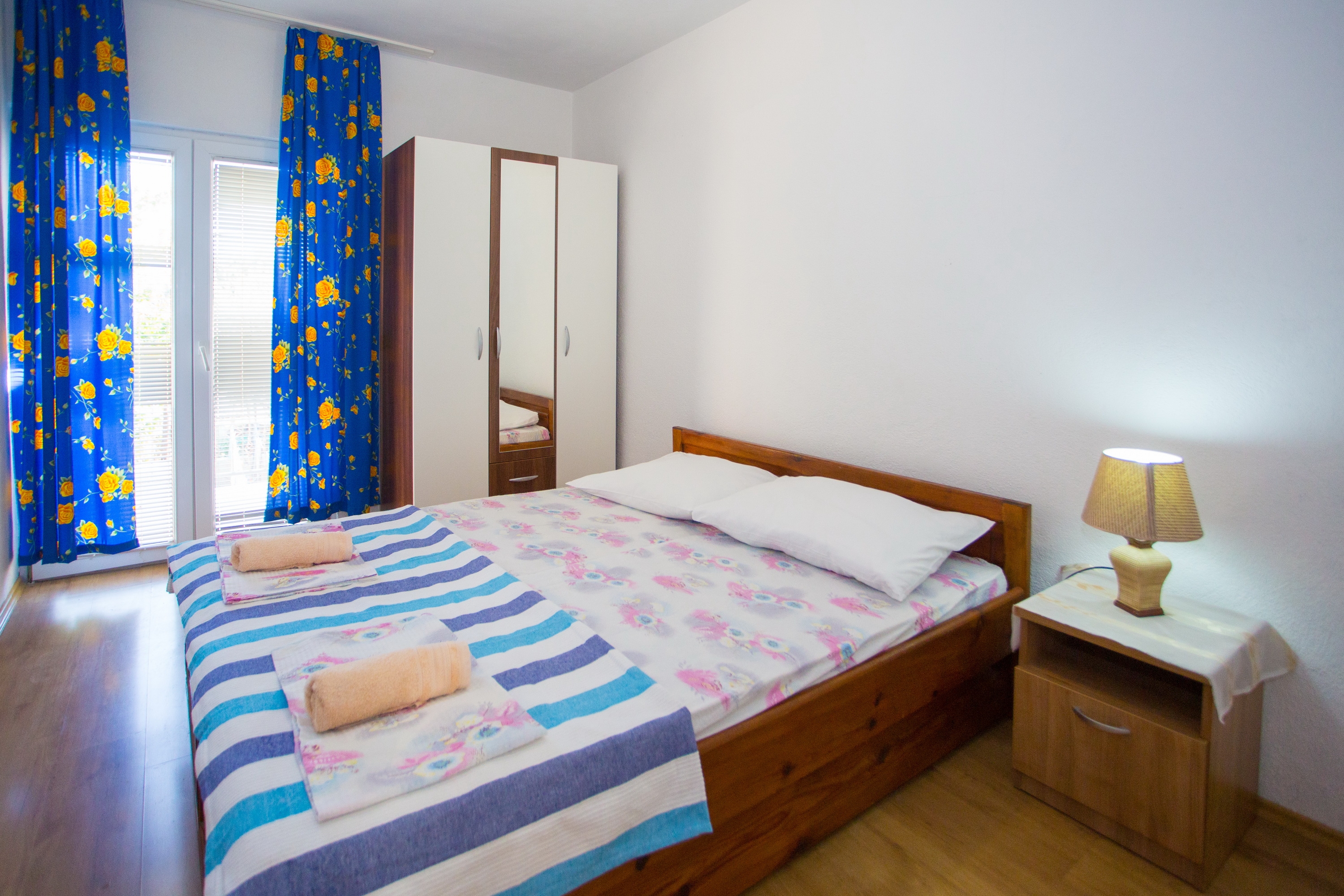 Two bedroom apartment with terrace and sea view Baška Voda, Makarska  A-b