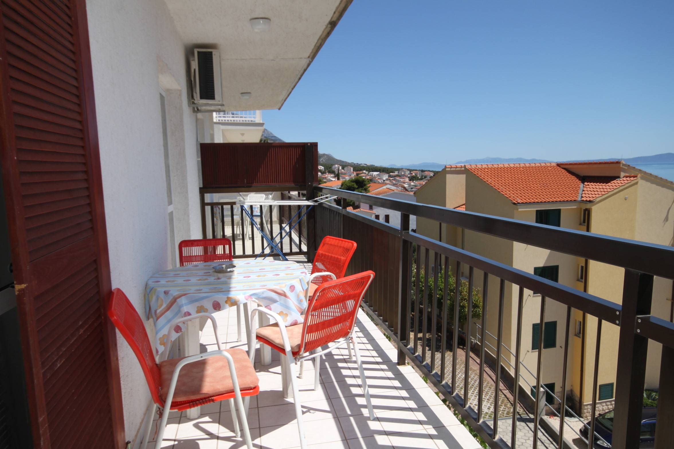 Two bedroom apartment with balcony and sea view Baška Voda, Makarska  A-c