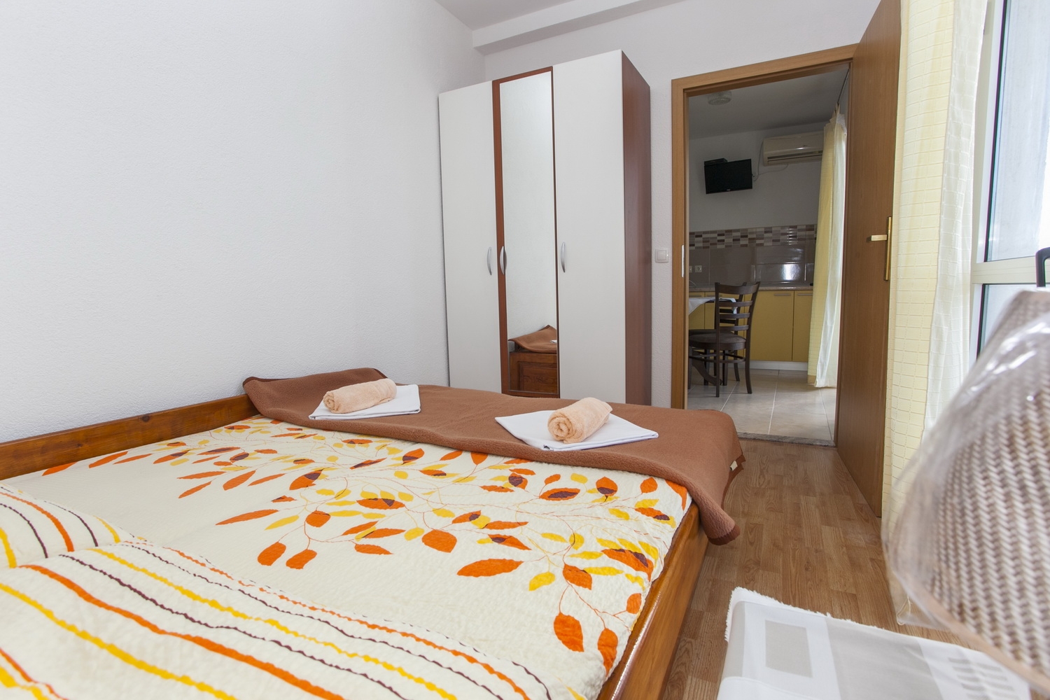 Two bedroom apartment with balcony and sea view Baška Voda, Makarska  A-c