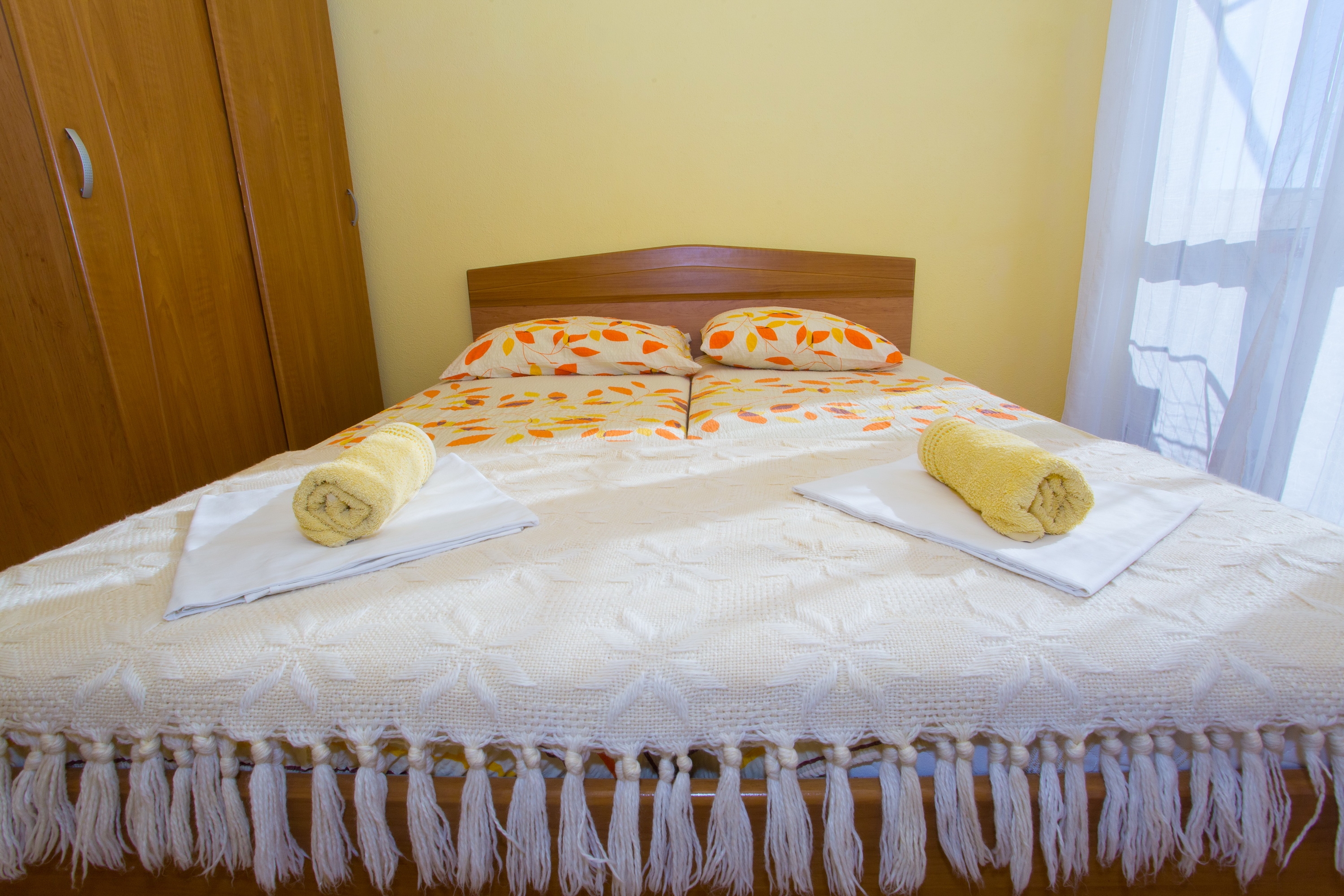 Two bedroom apartment with terrace and sea view Baška Voda, Makarska  A-d