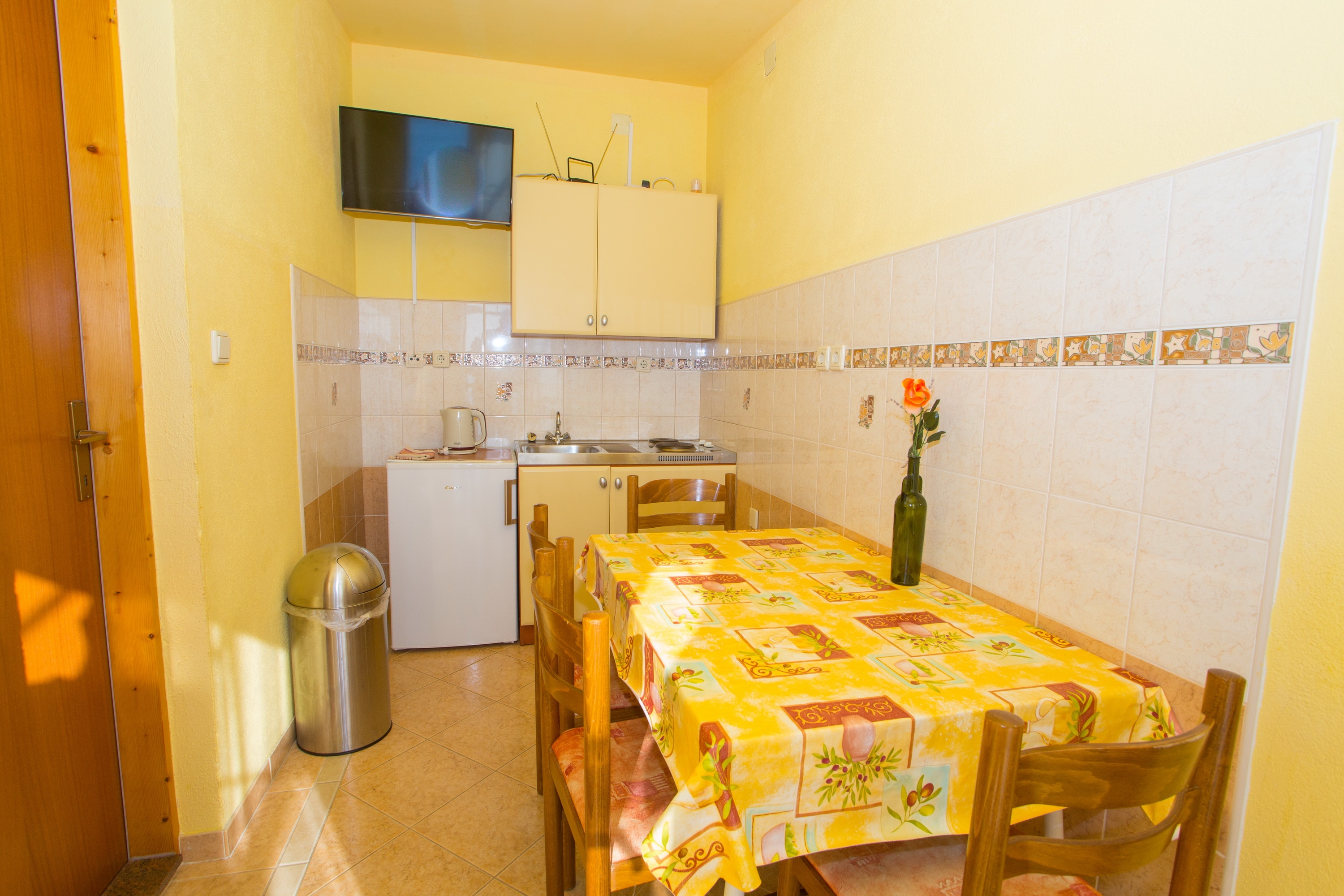 Two bedroom apartment with terrace and sea view Baška Voda, Makarska  A-d