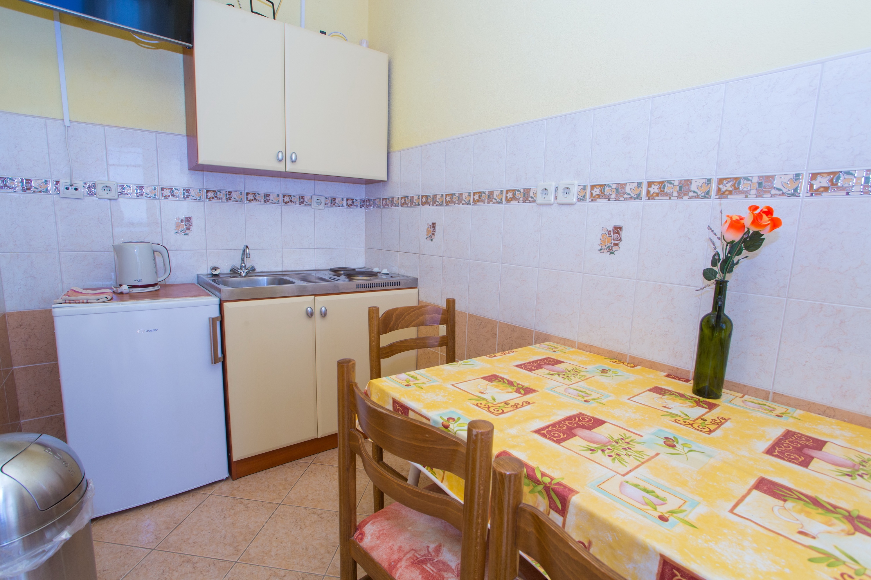 Two bedroom apartment with terrace and sea view Baška Voda, Makarska  A-d
