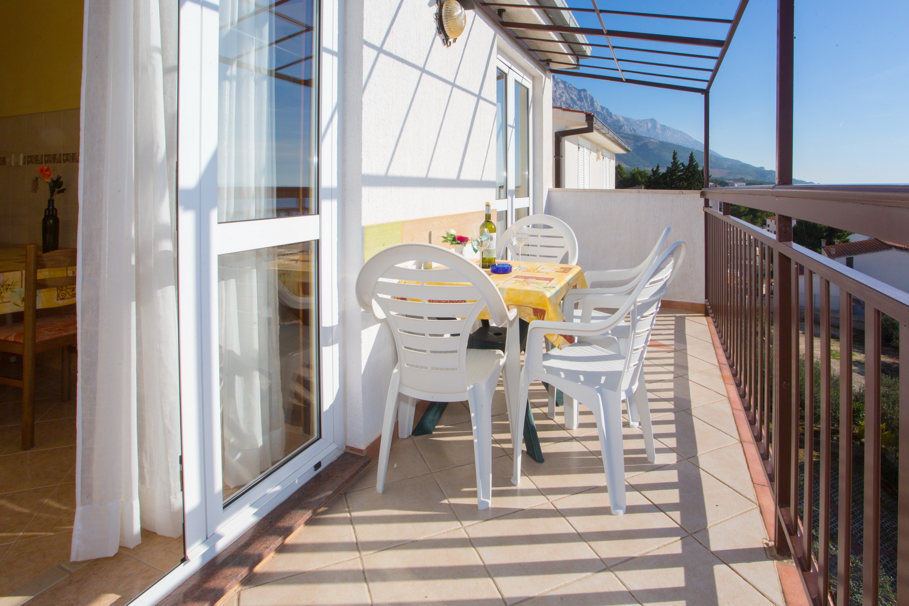 Two bedroom apartment with terrace and sea view Baška Voda, Makarska  A-d